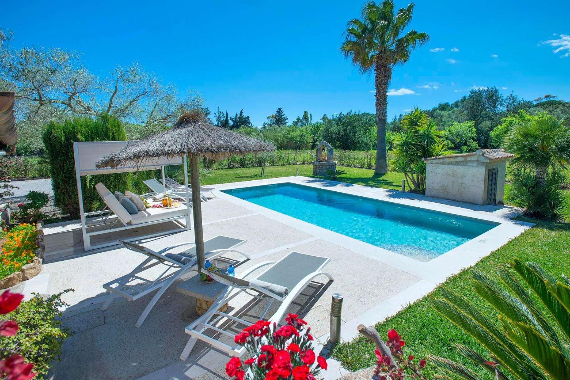 Villa Antonia by Vintage Travel