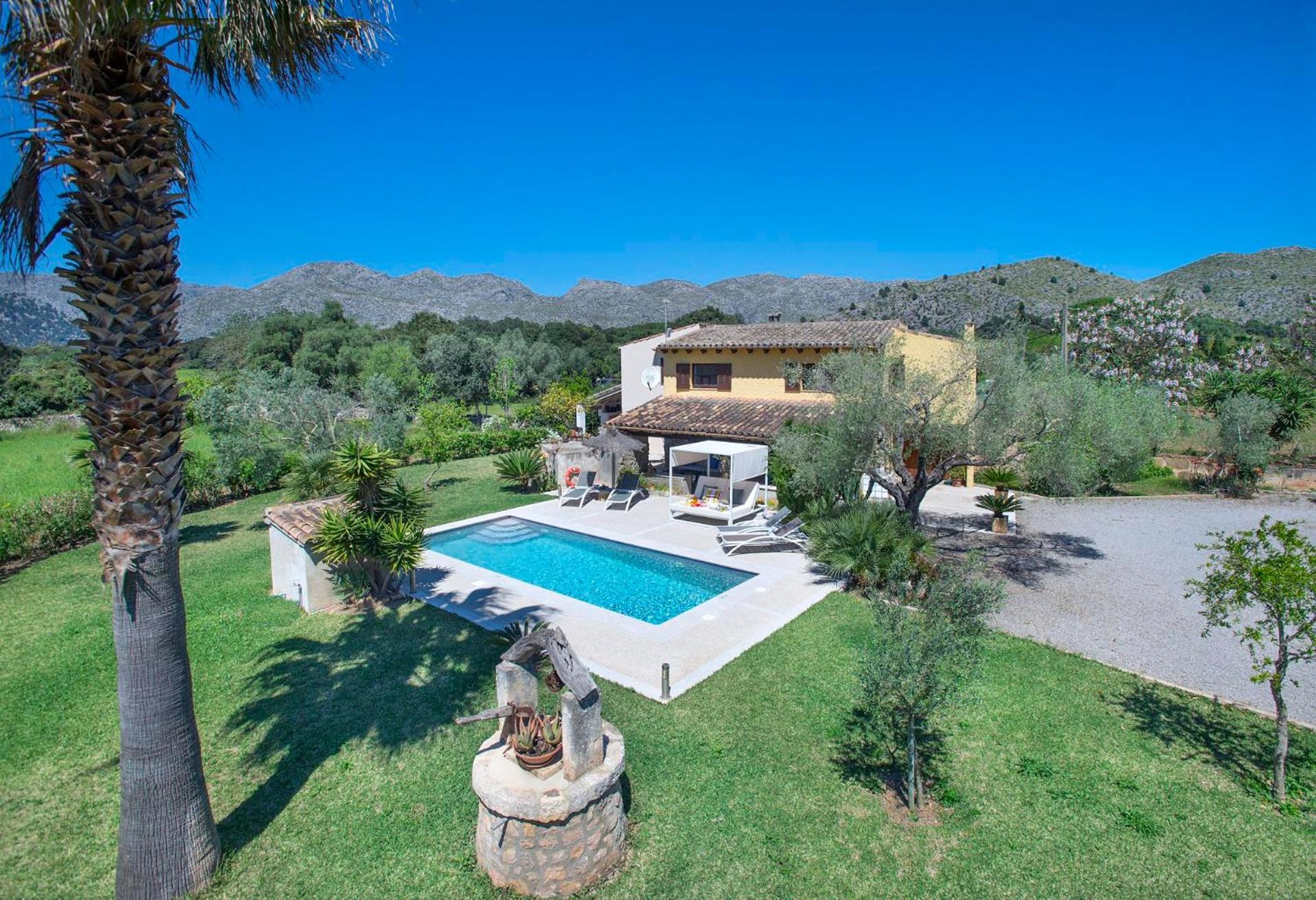 Villa Antonia by Vintage Travel