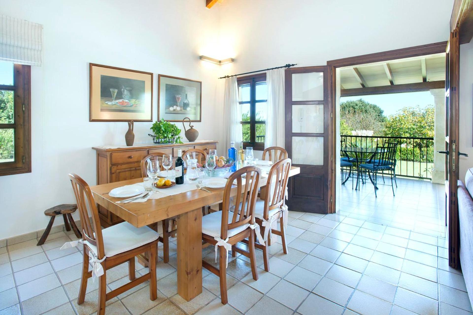Villa Llosia by Vintage Travel
