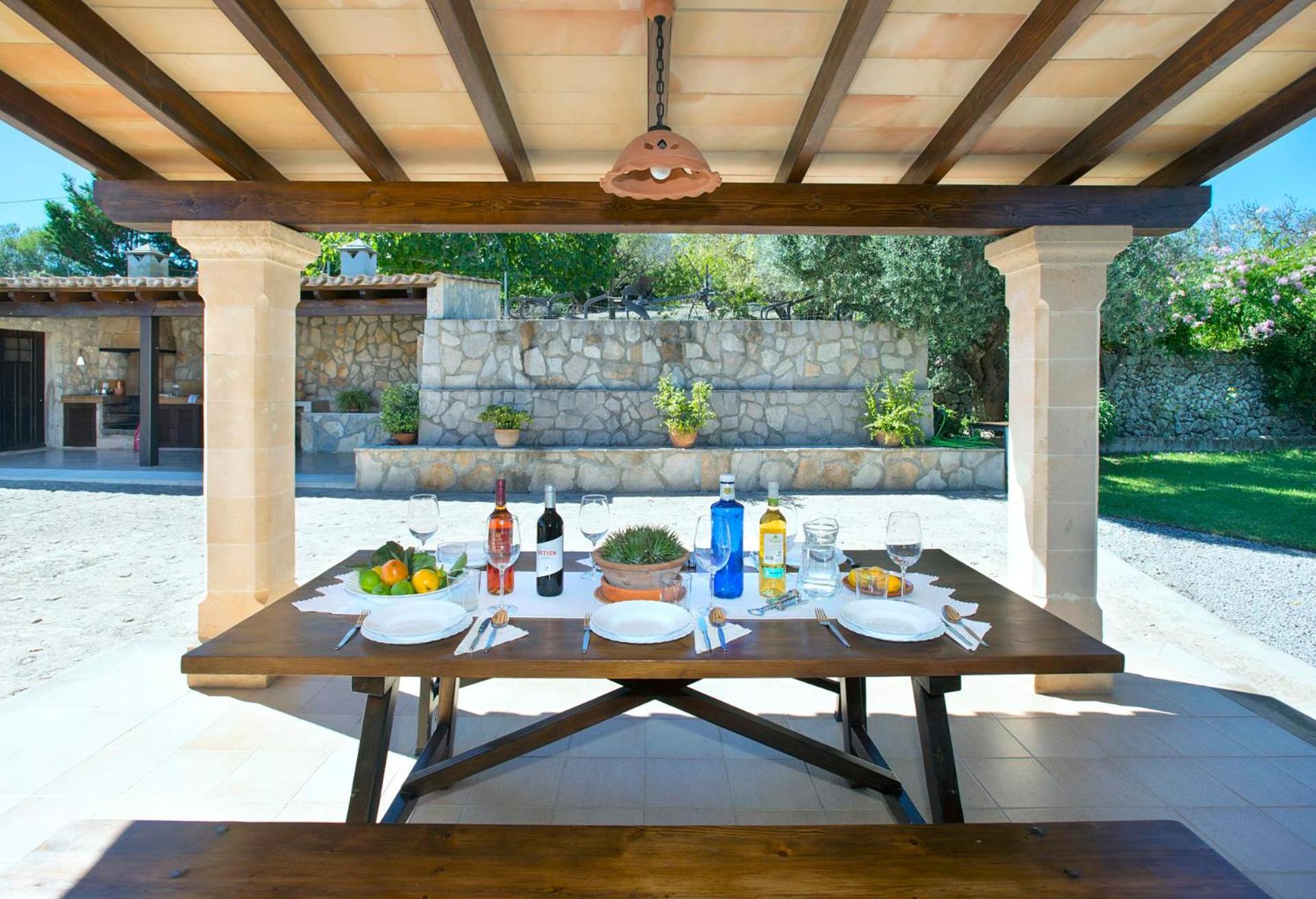 Villa Llosia by Vintage Travel