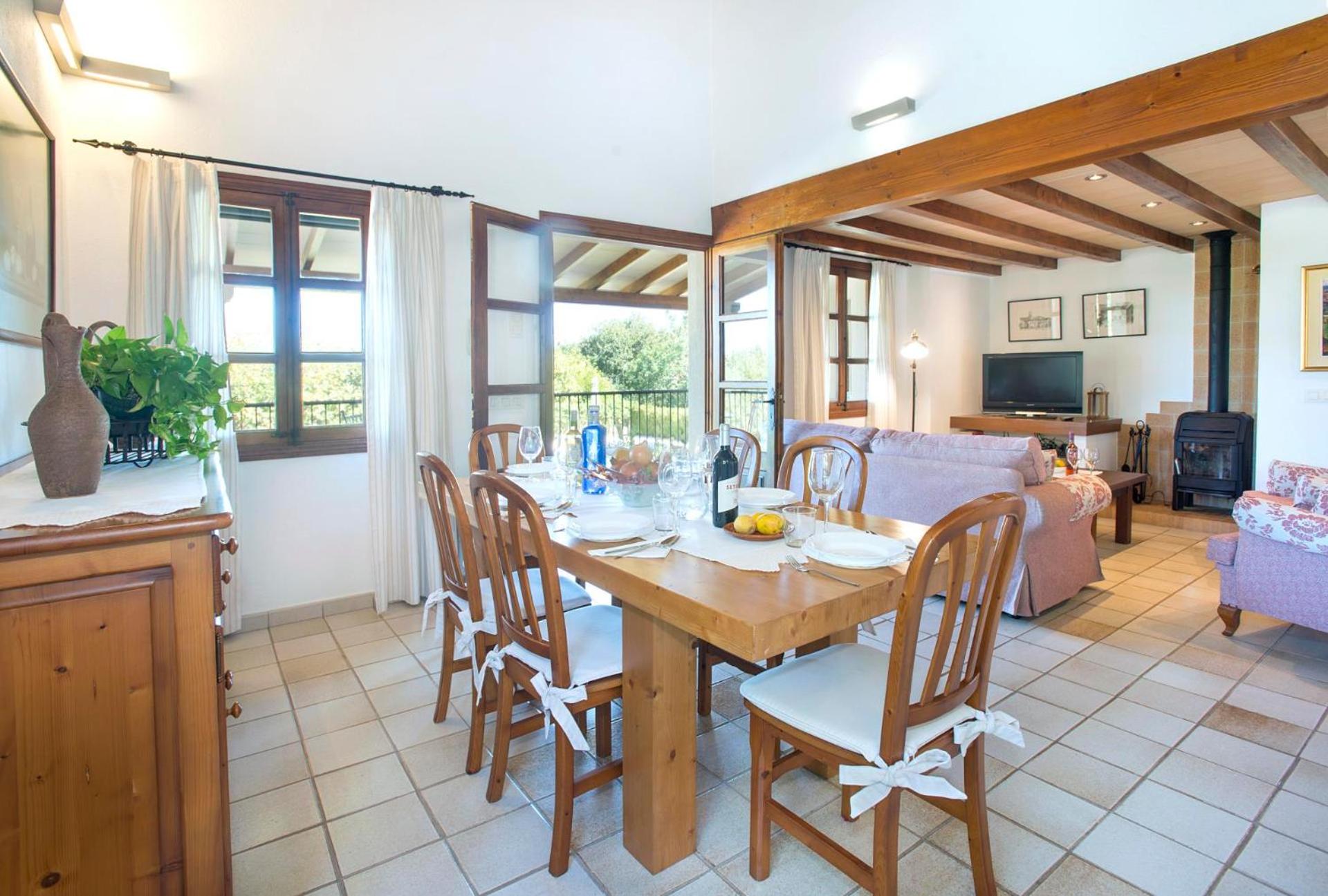 Villa Llosia by Vintage Travel