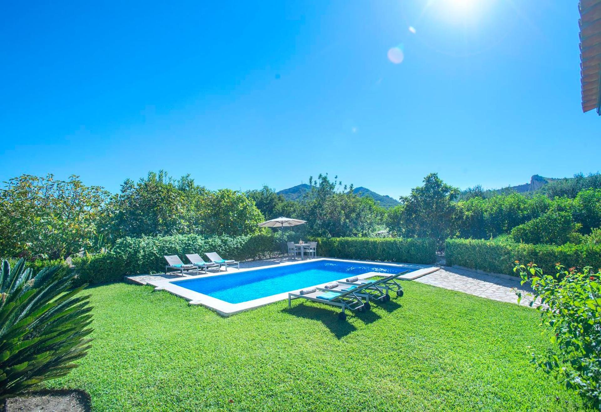 Villa Llosia by Vintage Travel