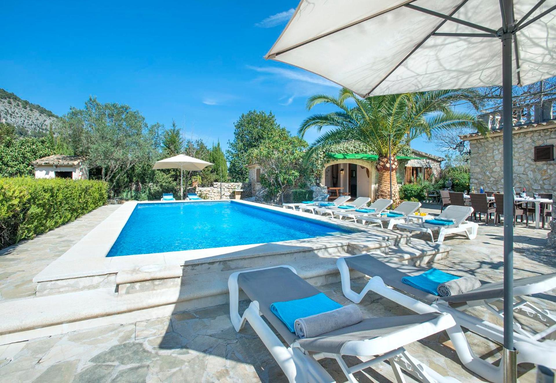 Can Reus by Vintage Travel