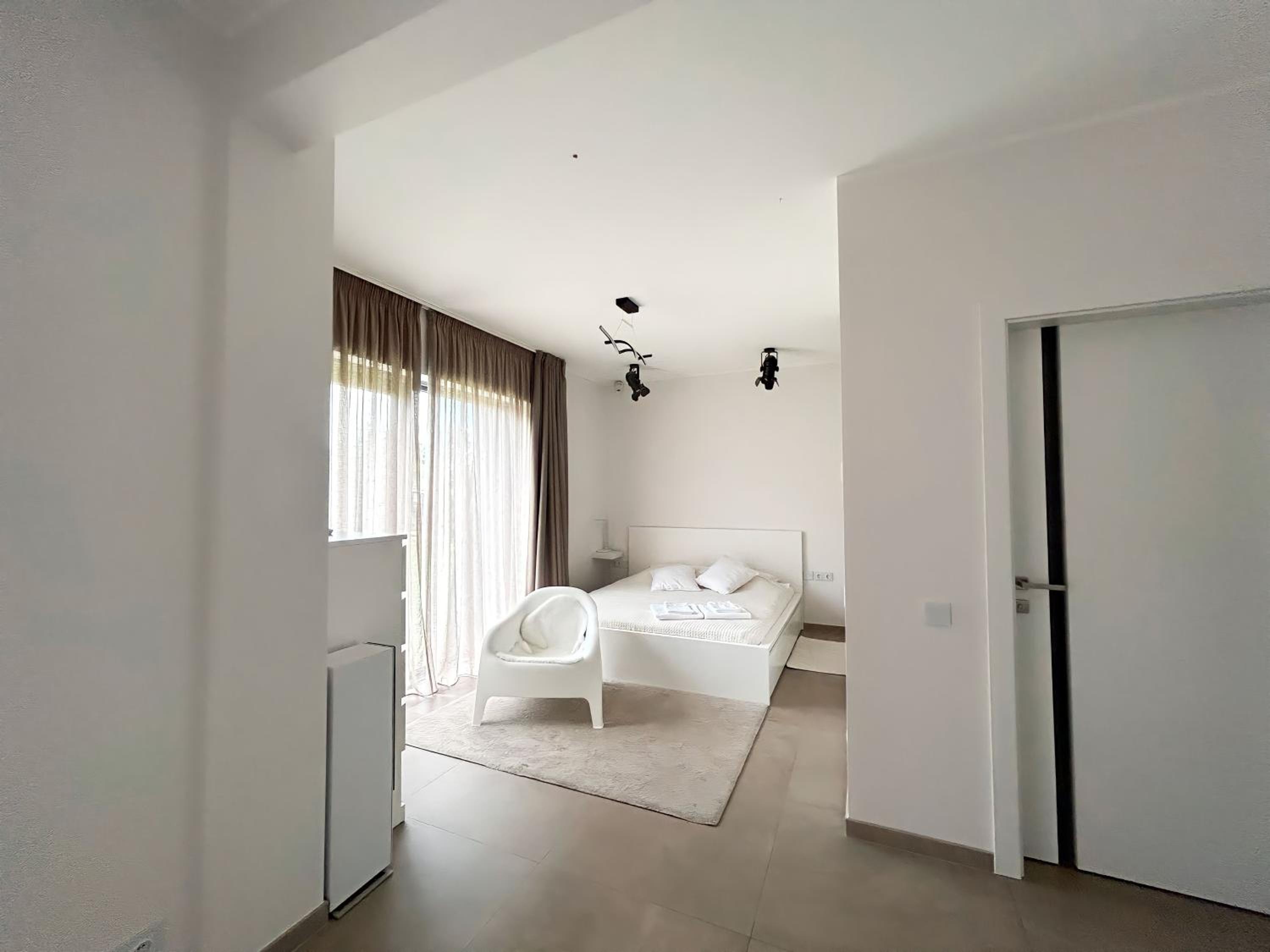 Ivory House view 5