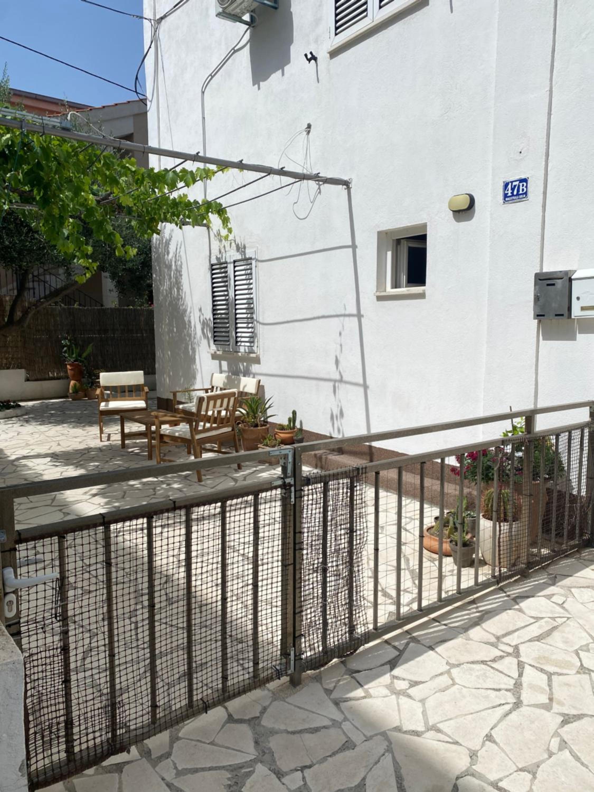 Apartman 4 kilometar to city centar view 3