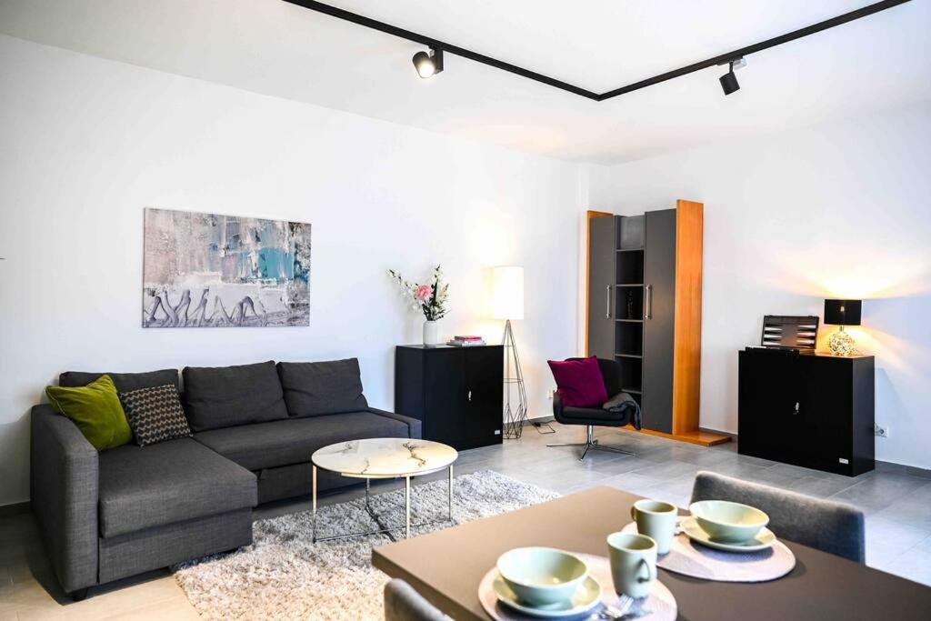 Moderne Wohnung in Ruhiger Umgebung nahe Messe