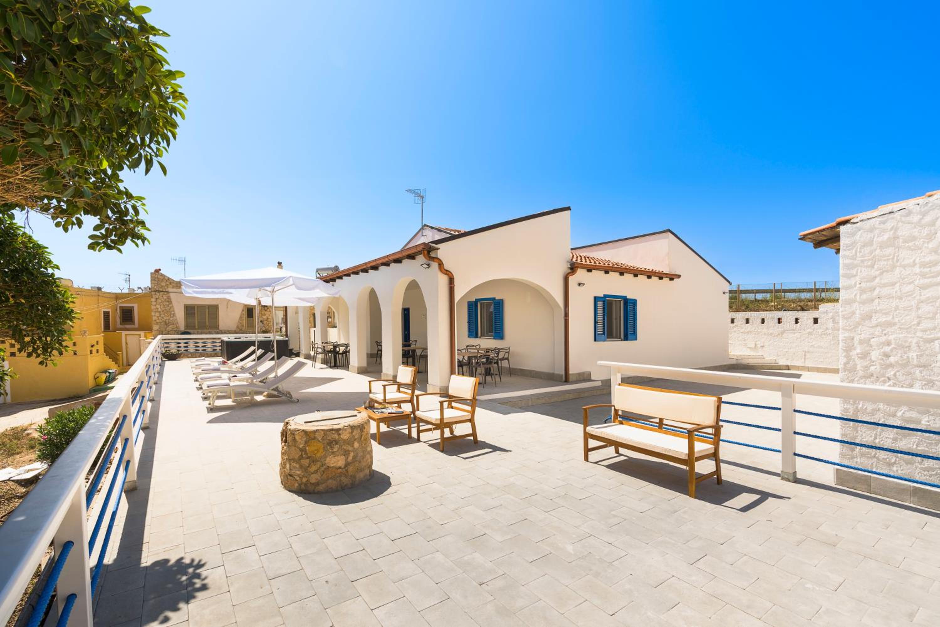 DipintodiBlu Charming House photo 1