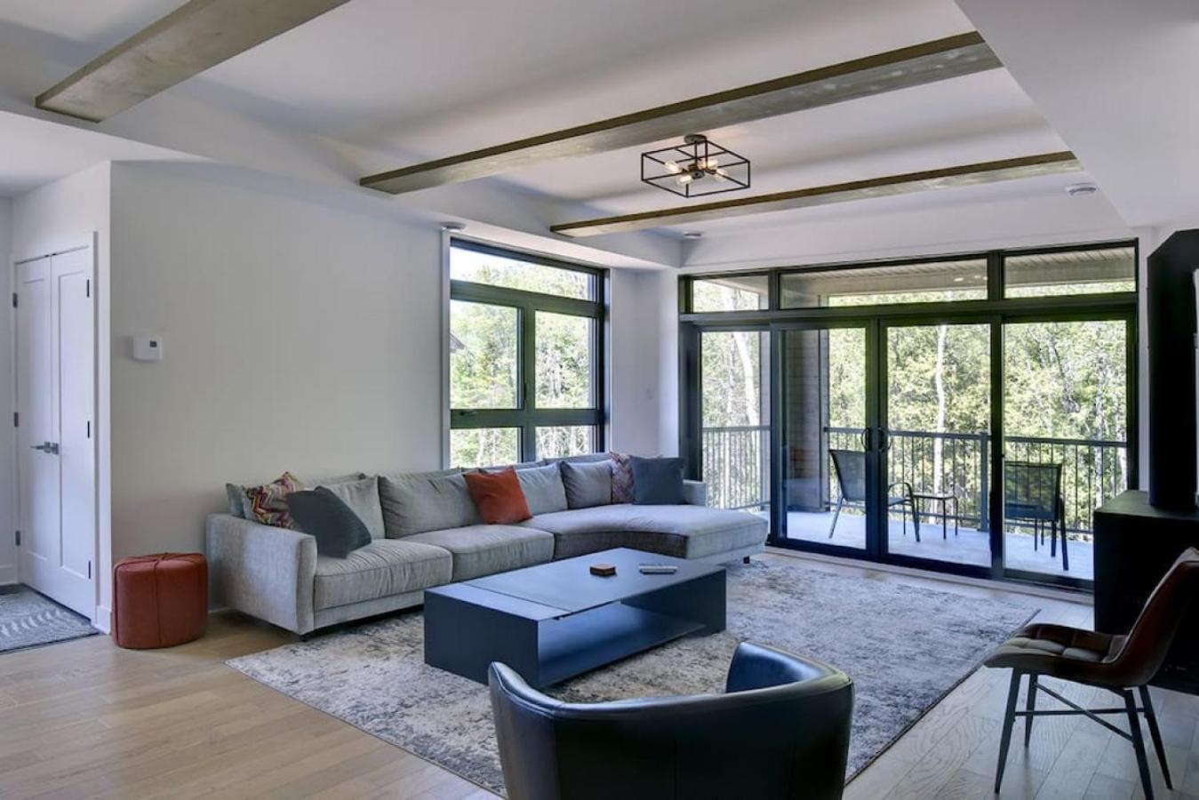 101 Verbier - New 3BR Lux Condo w Mtn View Close to Everything