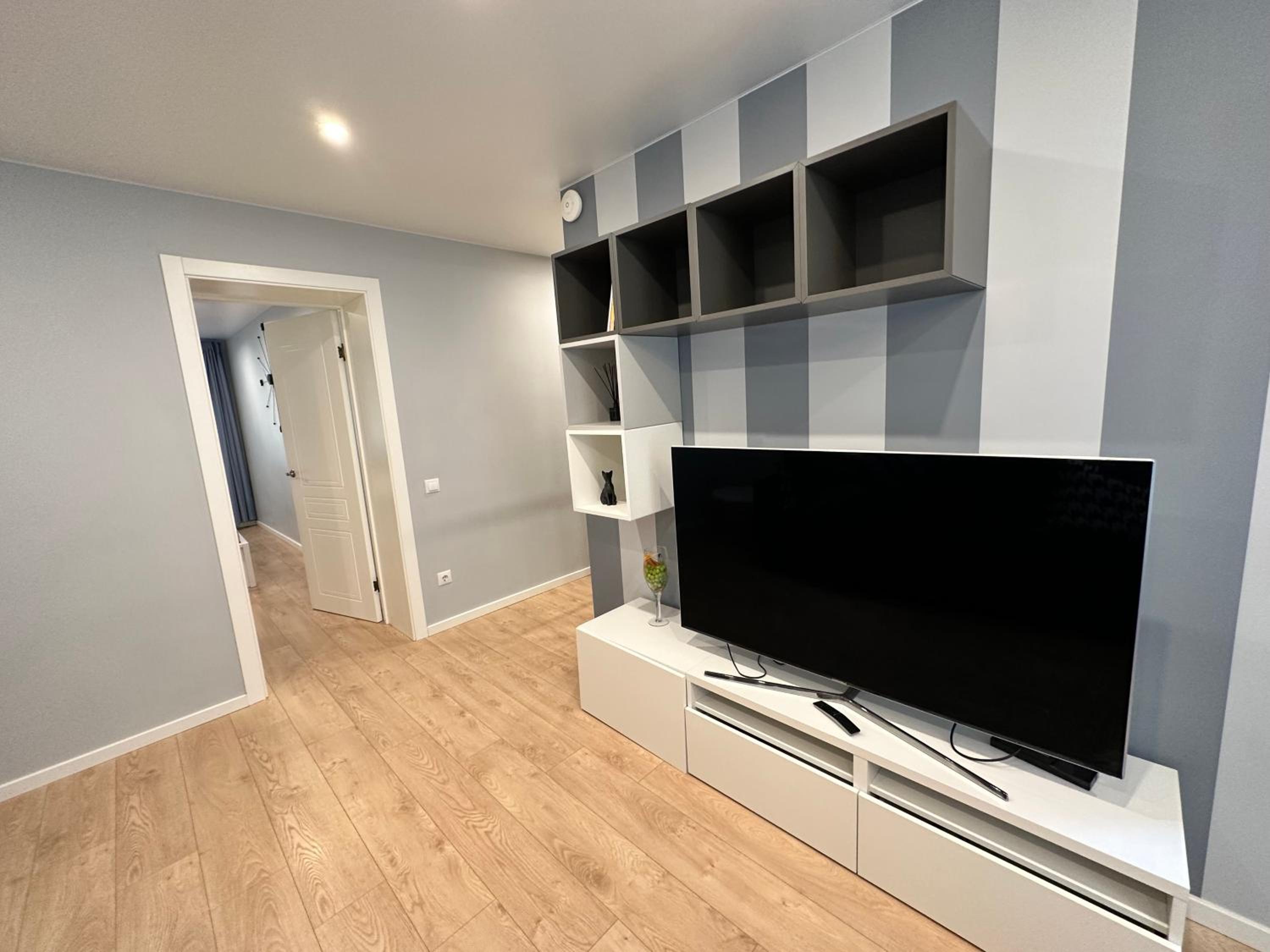 Parkside Escape: Stylish 1-BR view 3