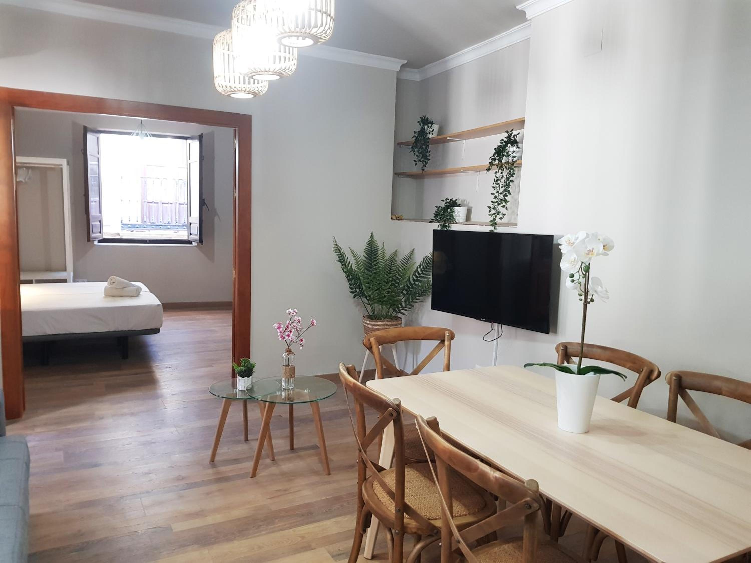 Apartamentos Alhambra Granada 3000