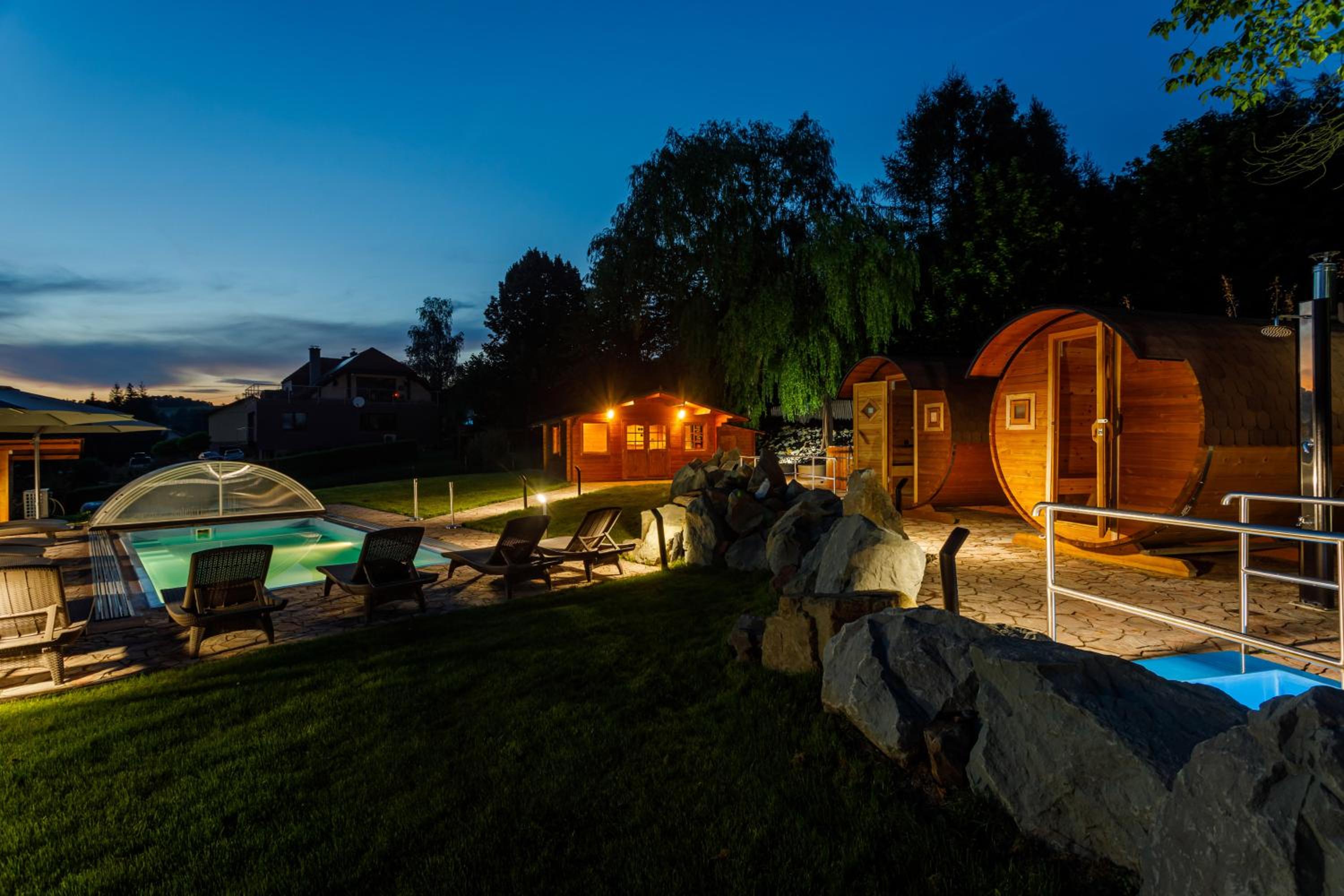 Restaurace a penzion Pod Lipami Metylovice