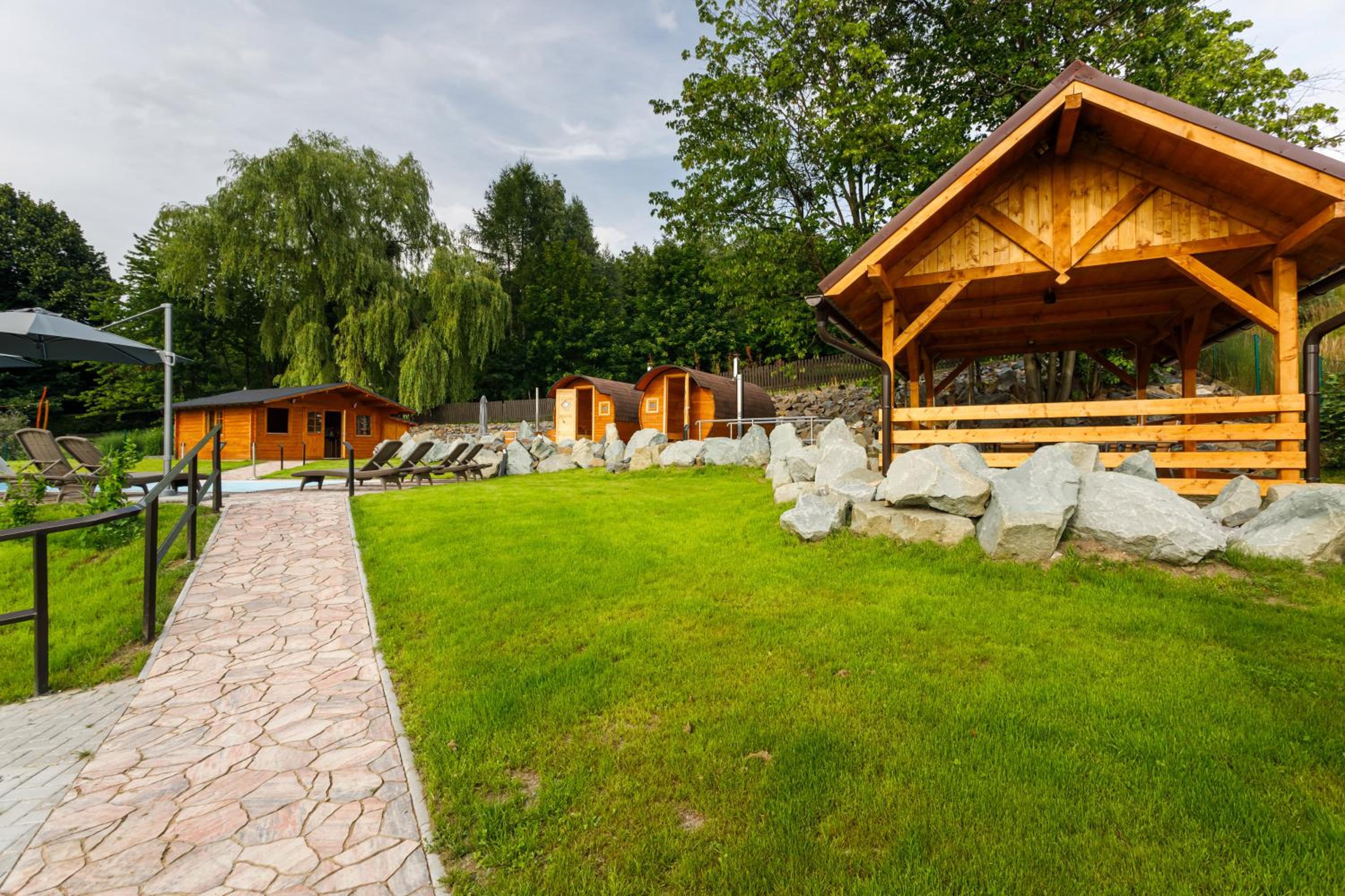 Restaurace a penzion Pod Lipami Metylovice