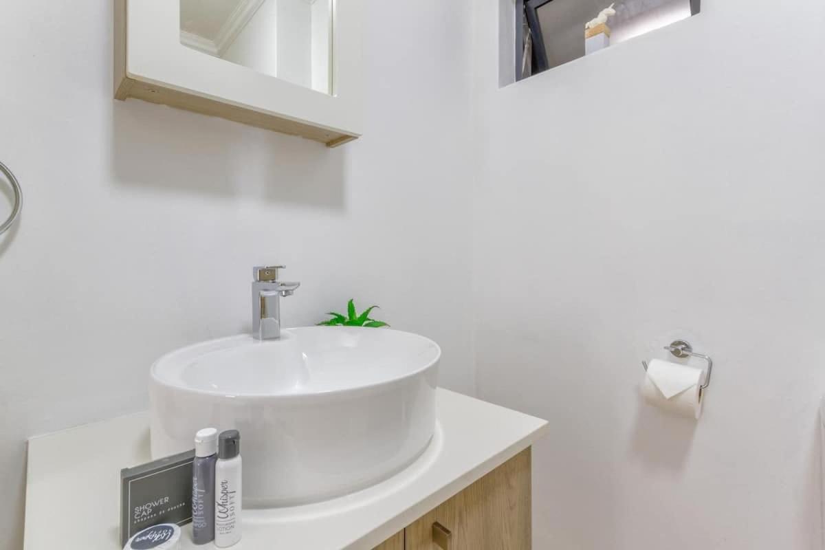 The Heights Luxury Apartments ZA view 2
