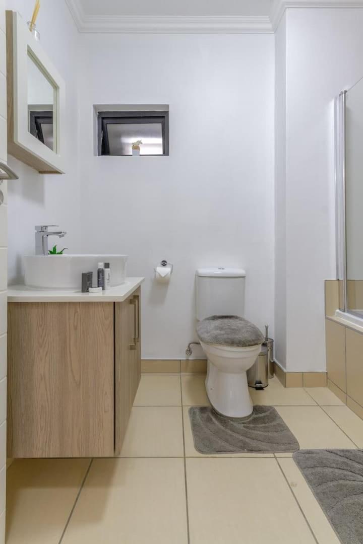 The Heights Luxury Apartments ZA view 4