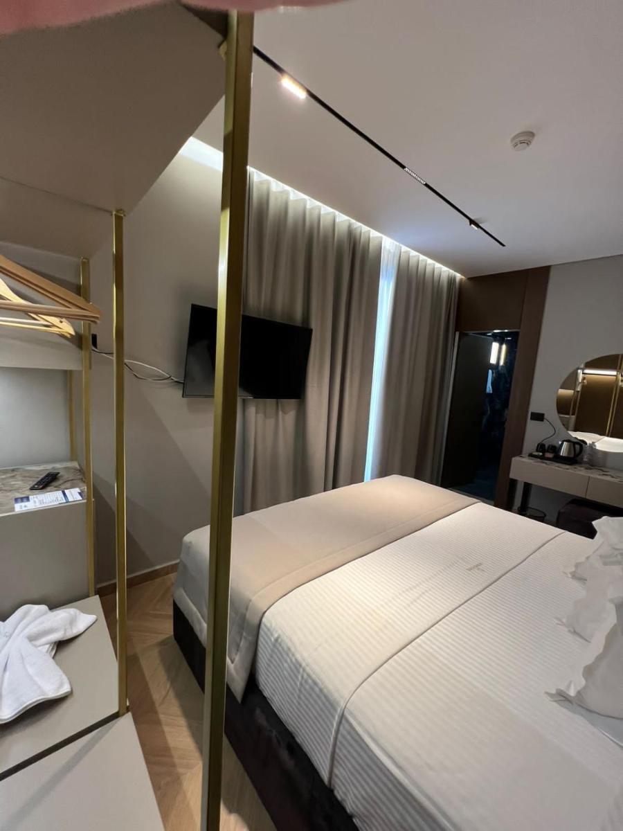Duka's Hotel 23