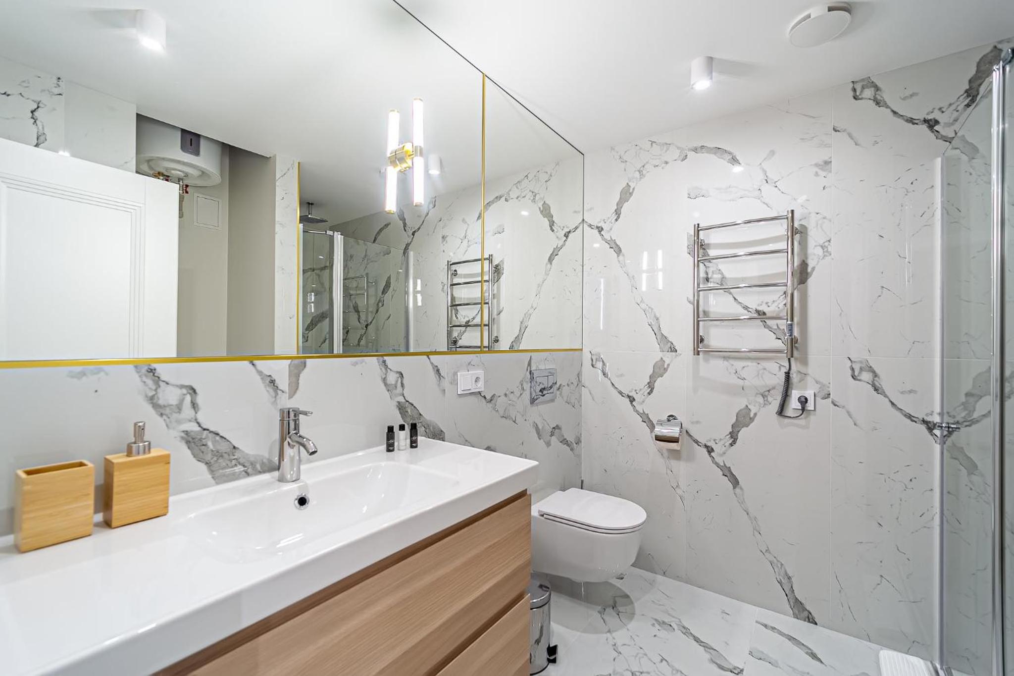 Modern Loft Apartment with free parking No 1