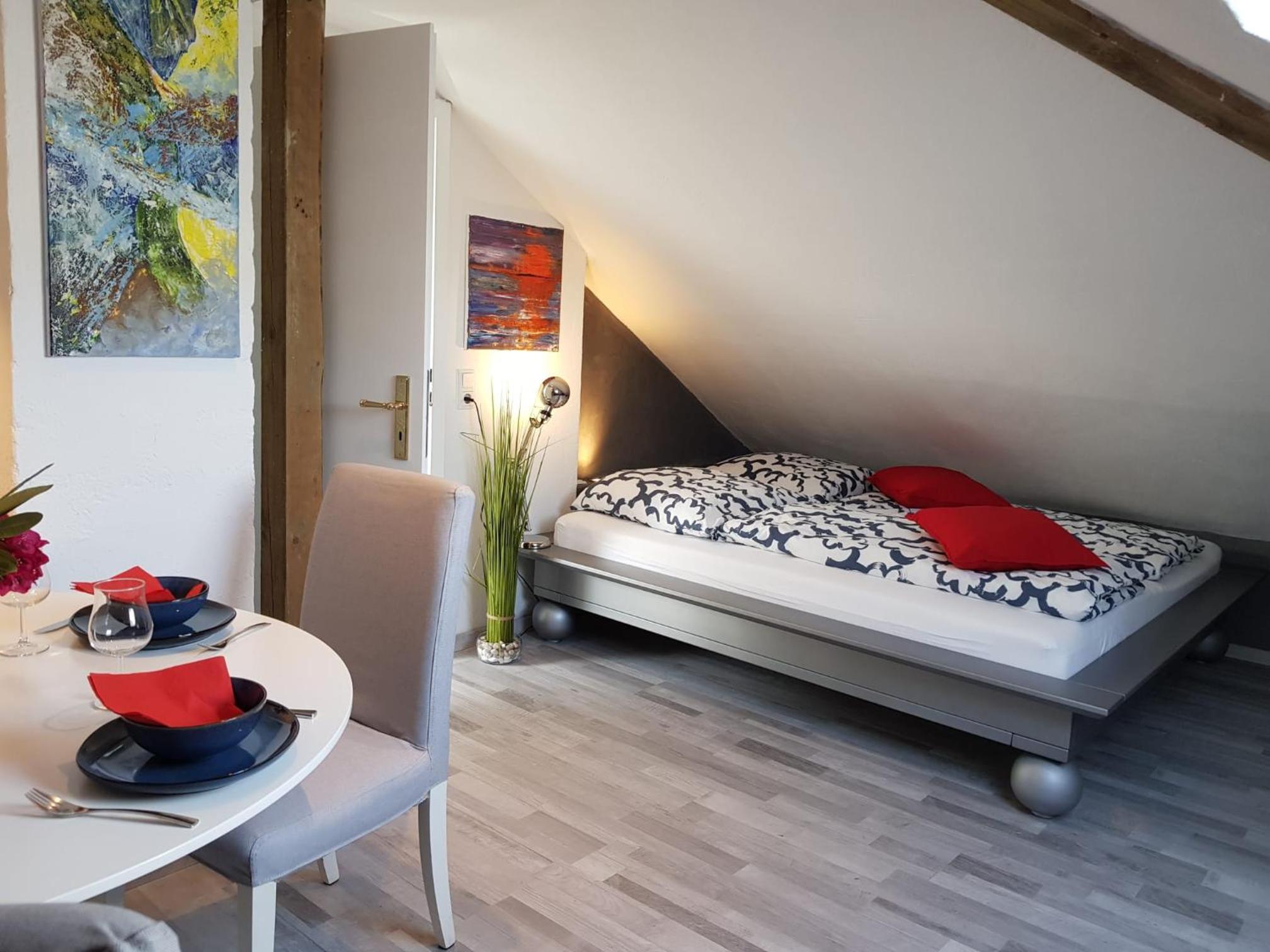 Nordsee Ferienwohnung im Künstlerhaus bei Husum - keine Monteure Arbeiter