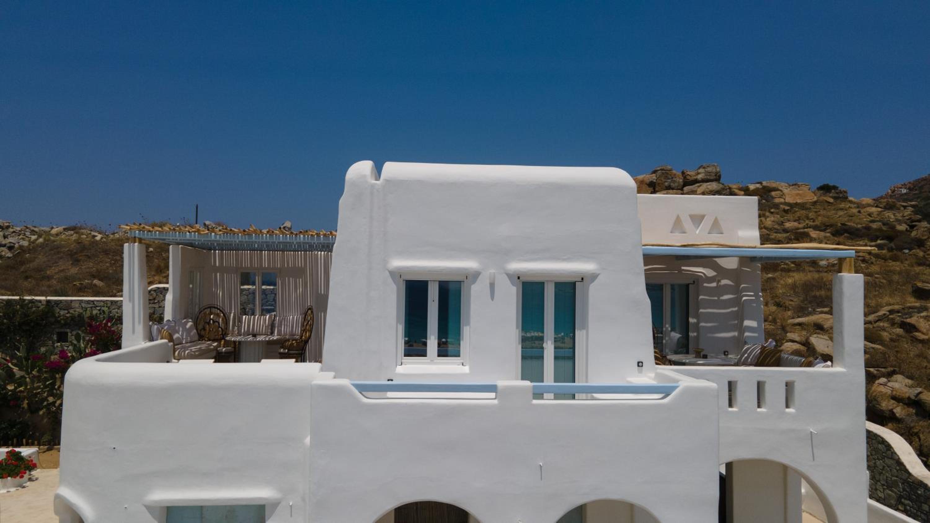 Sea U Soon Seafront Suites