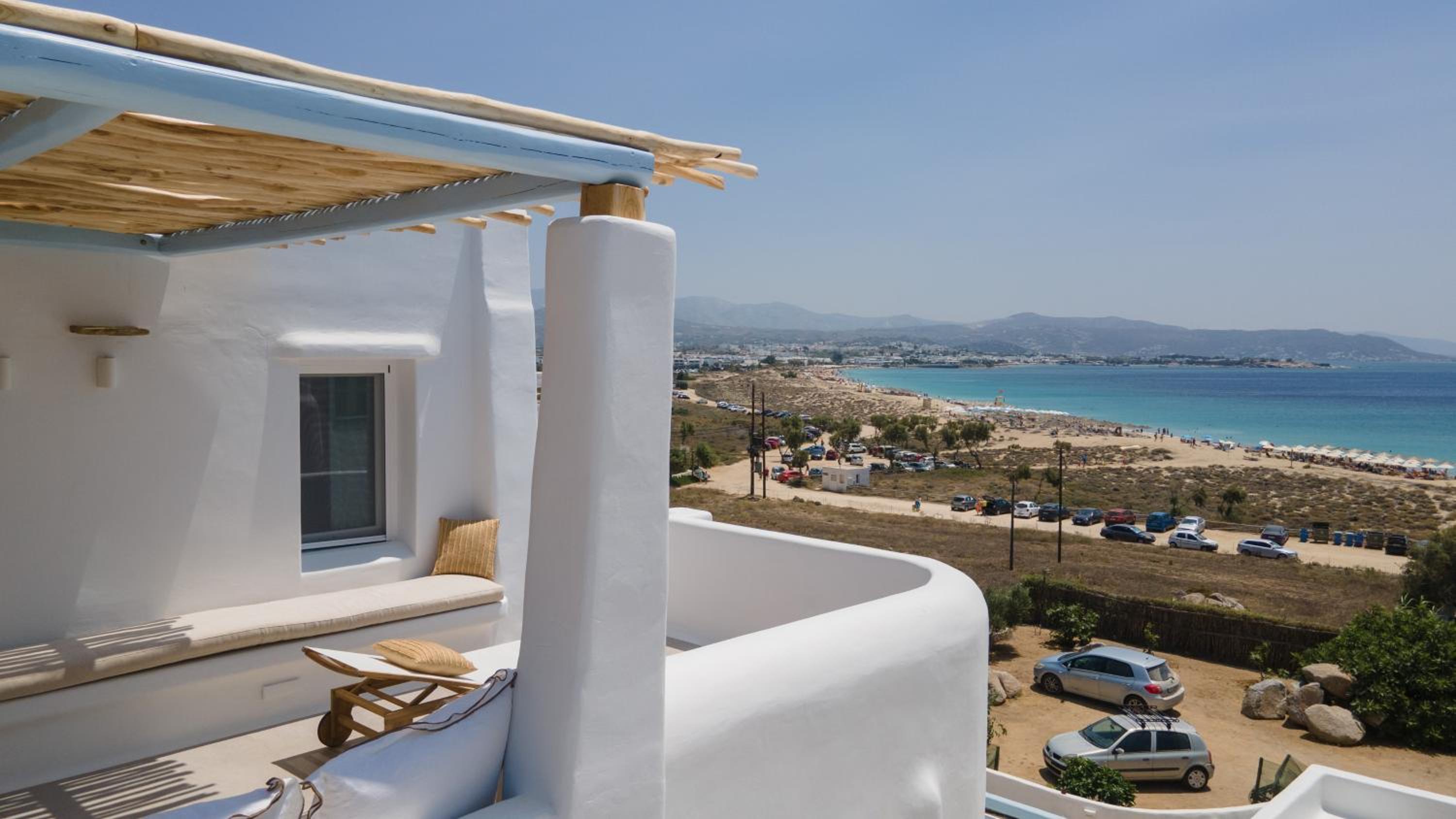 Sea U Soon Seafront Suites
