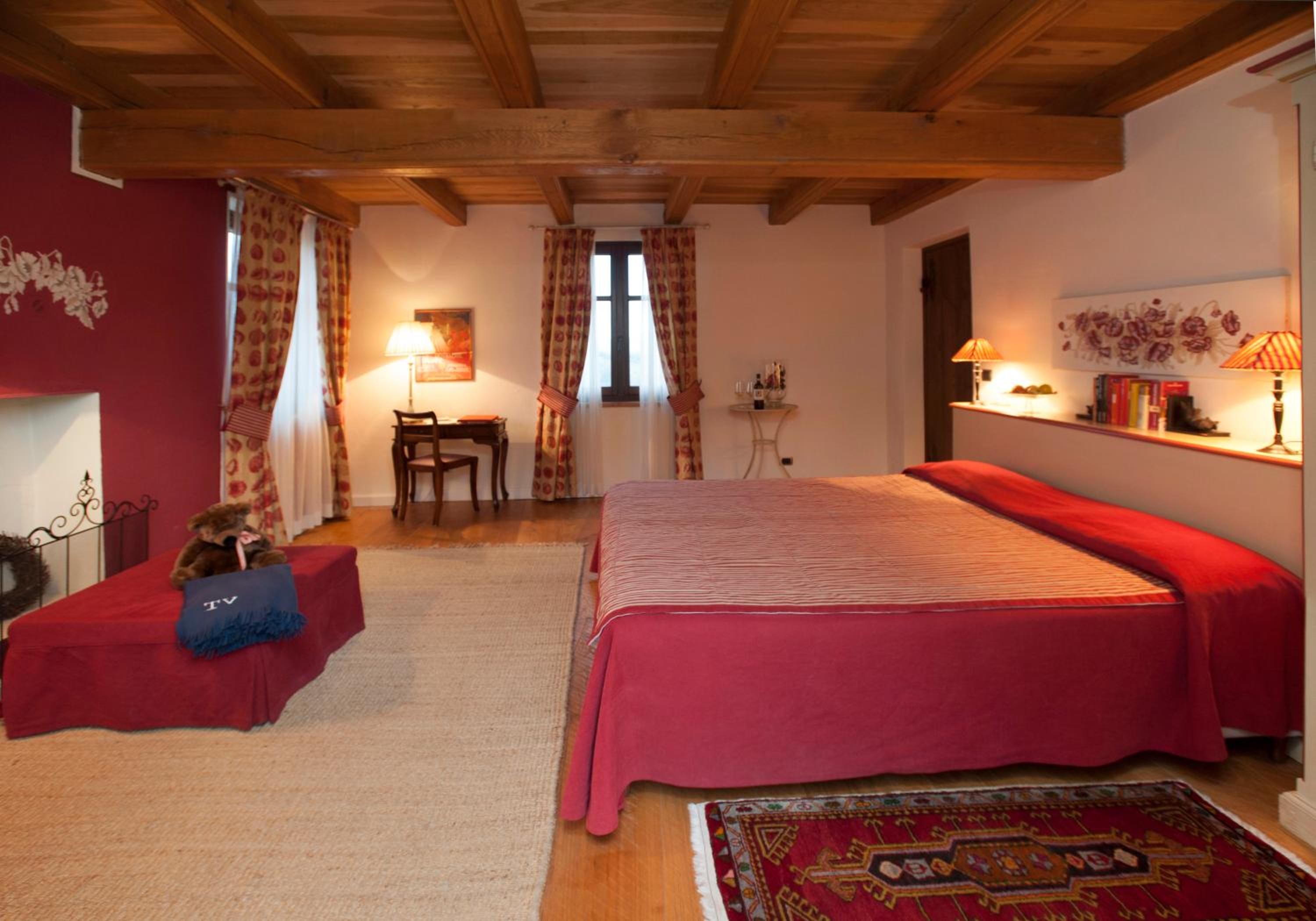 Villa Tiboldi view 5