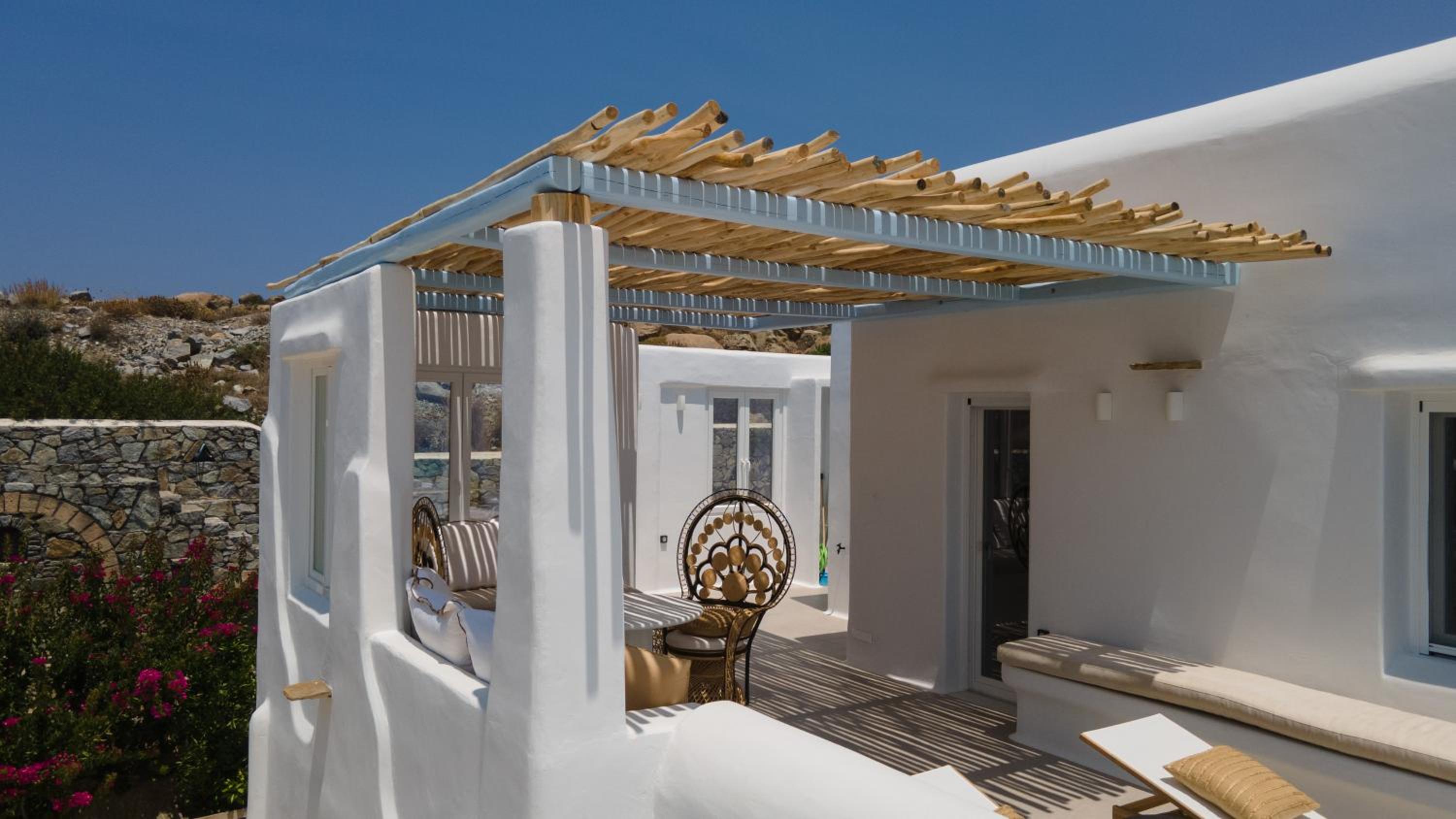 Sea U Soon Seafront Suites