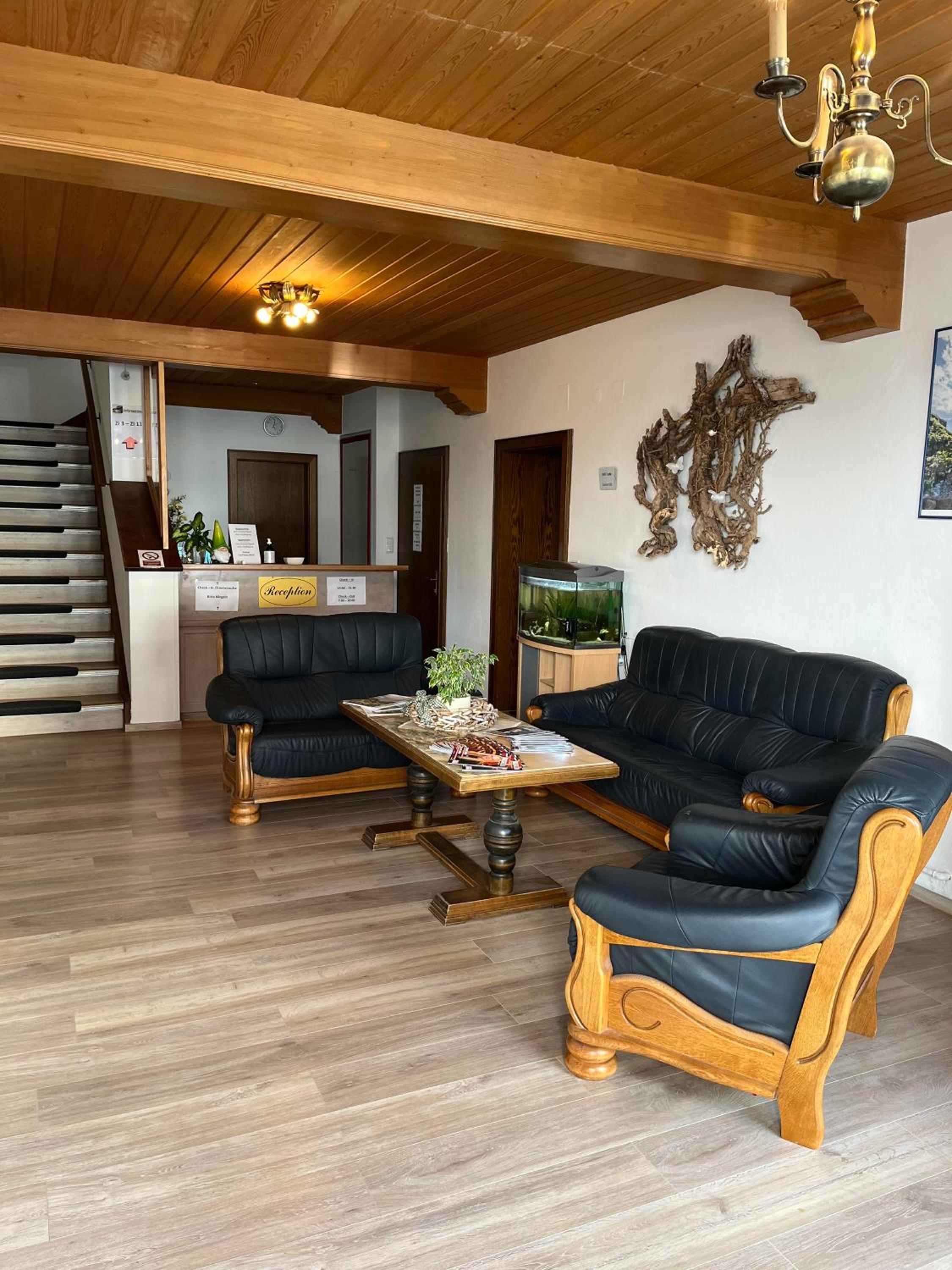Pension Steiner, 6143 Matrei am Brenner!!Check-in between 15 - 21 o'clock!! No breakfast