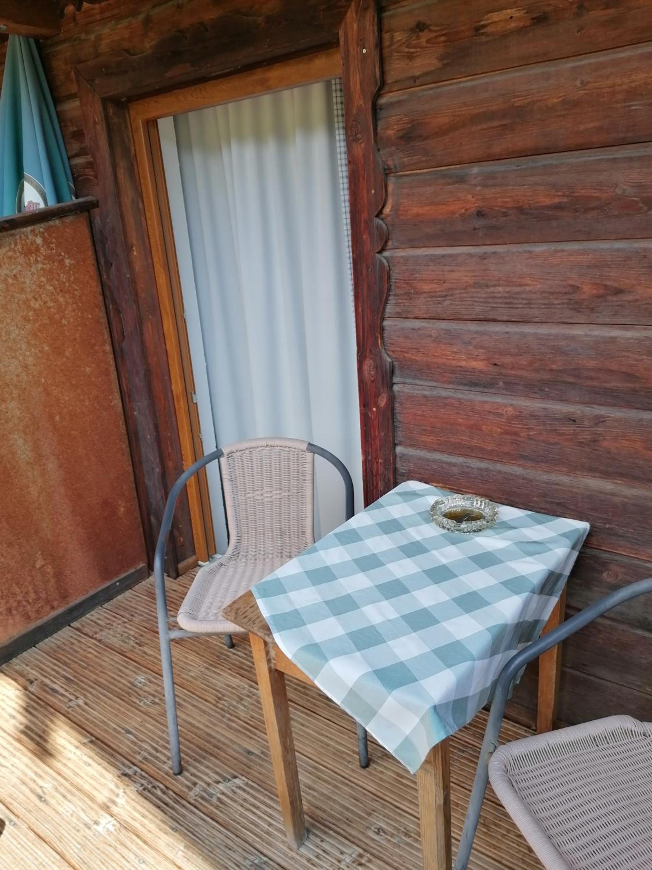 Gasthaus - Pension - Café Dörfl