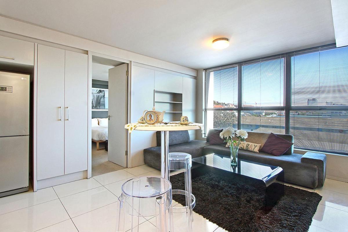 The Legacy 1 Bedroom Apartment view 5