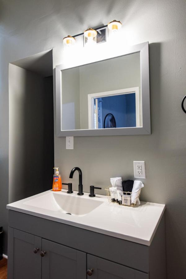 Suite near downtown Louisville, KY - Suite IV view 4