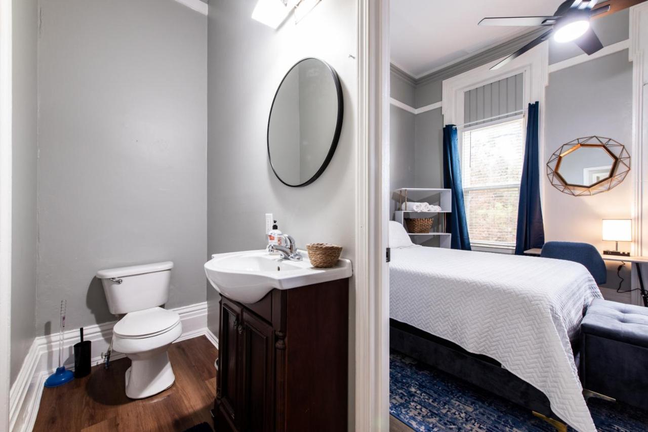 Suite near downtown Louisville, KY - Suite I view 4