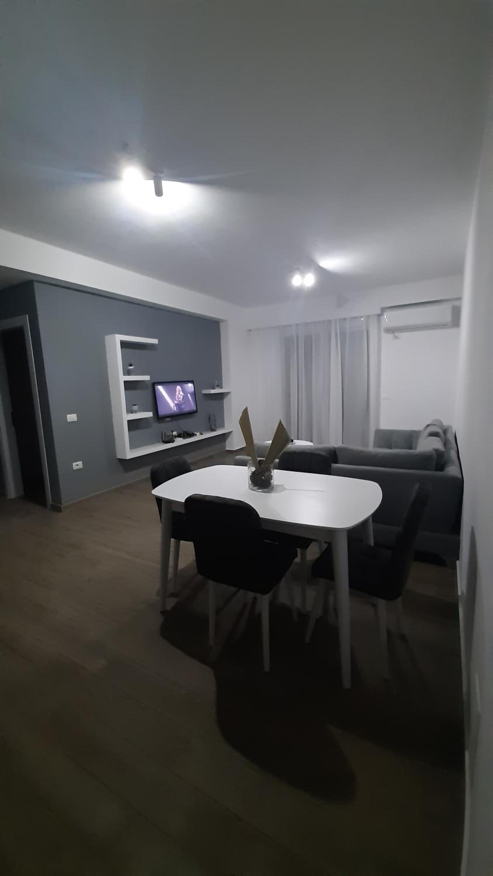 SEA & SUN APARTMENT