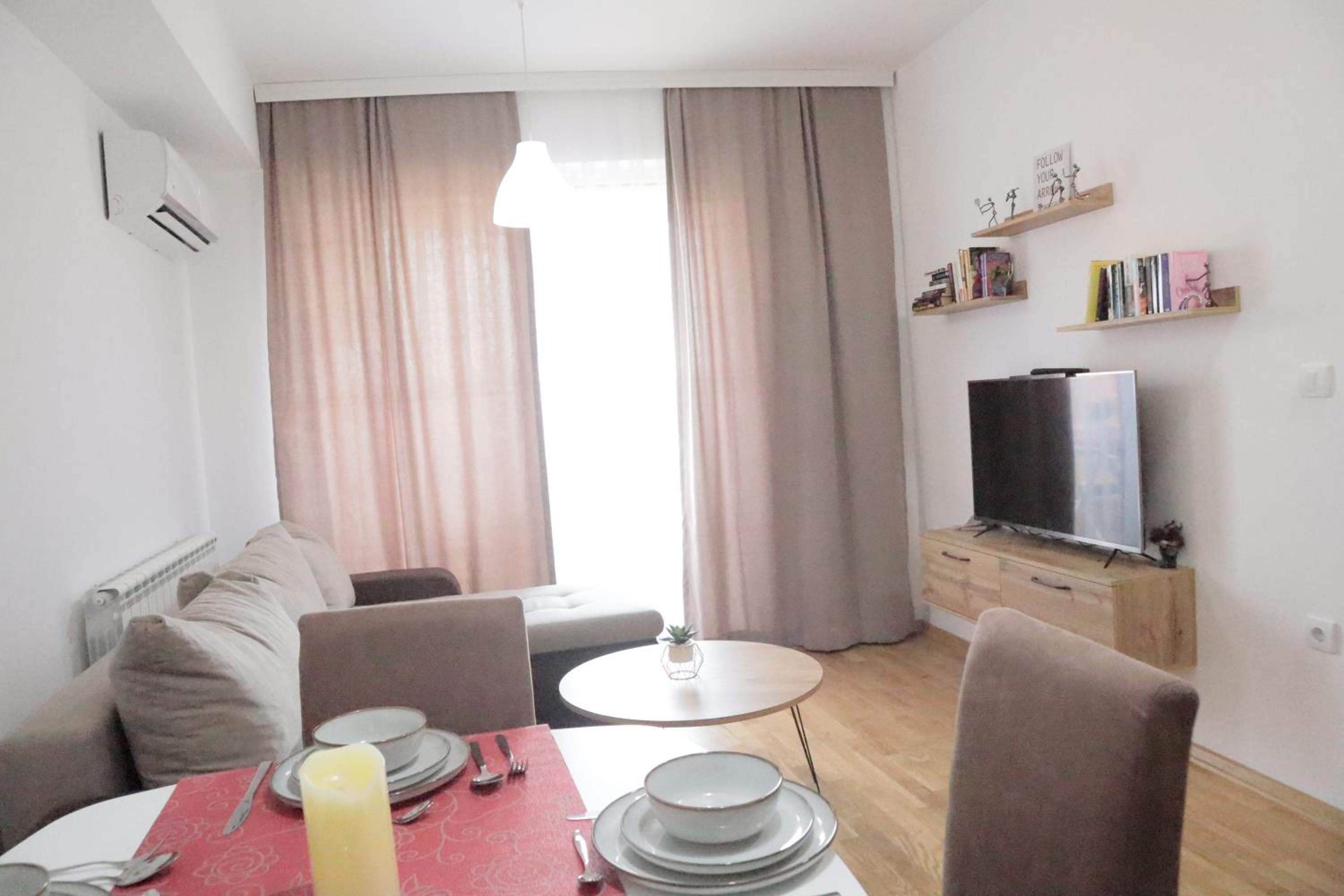 Skopje Center City Apartment 3 view 3