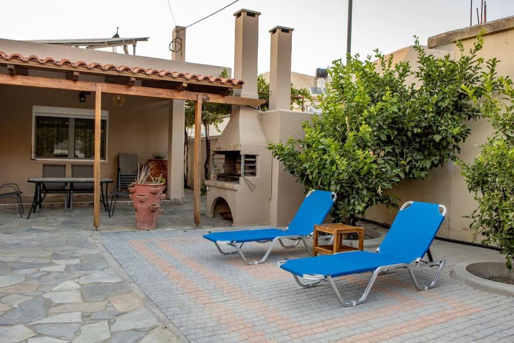 Marios house