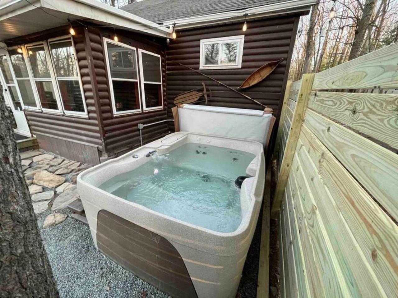 Wally's Cabin