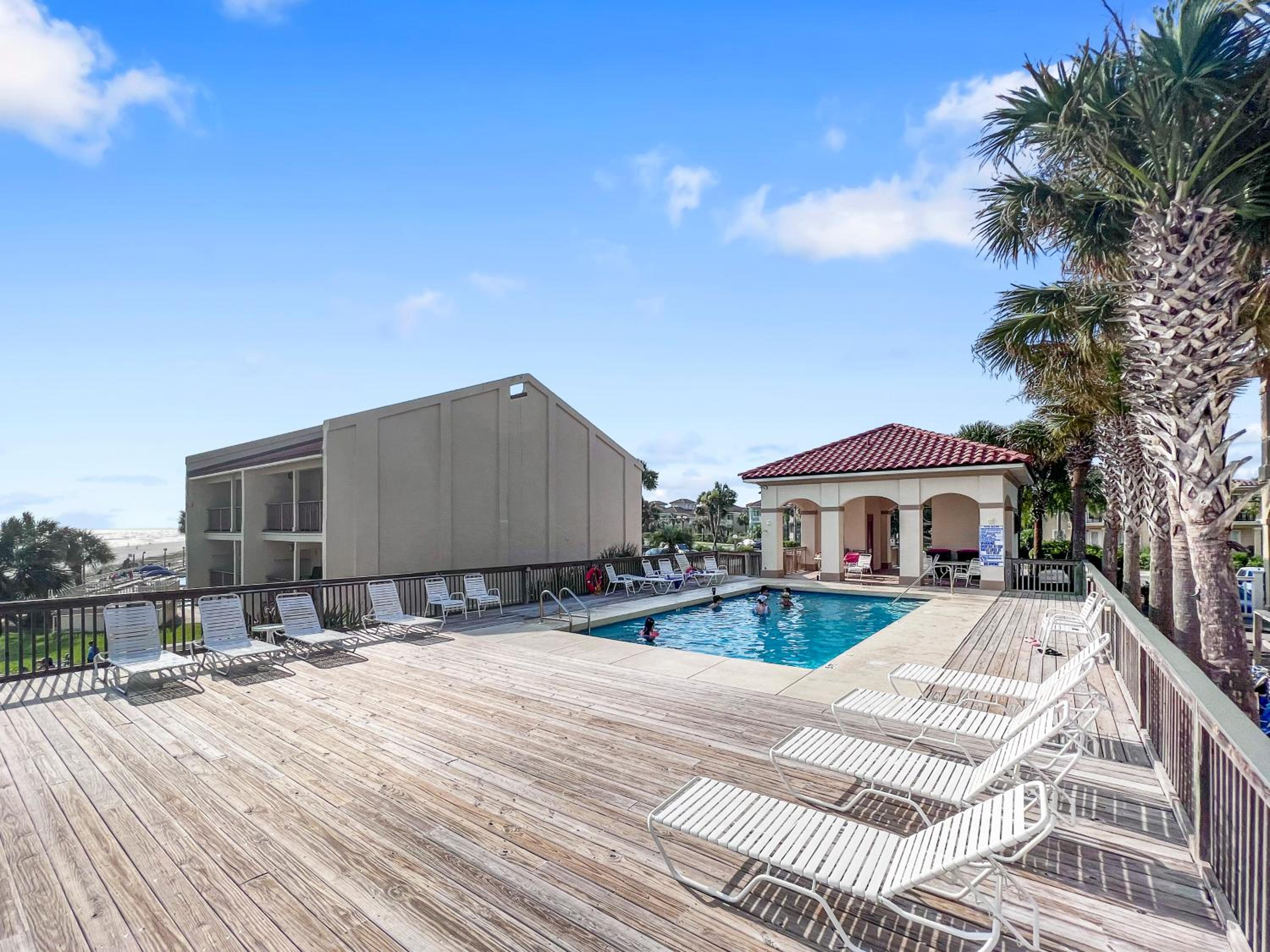 315 La Valencia Cir - Sol Mate view 5