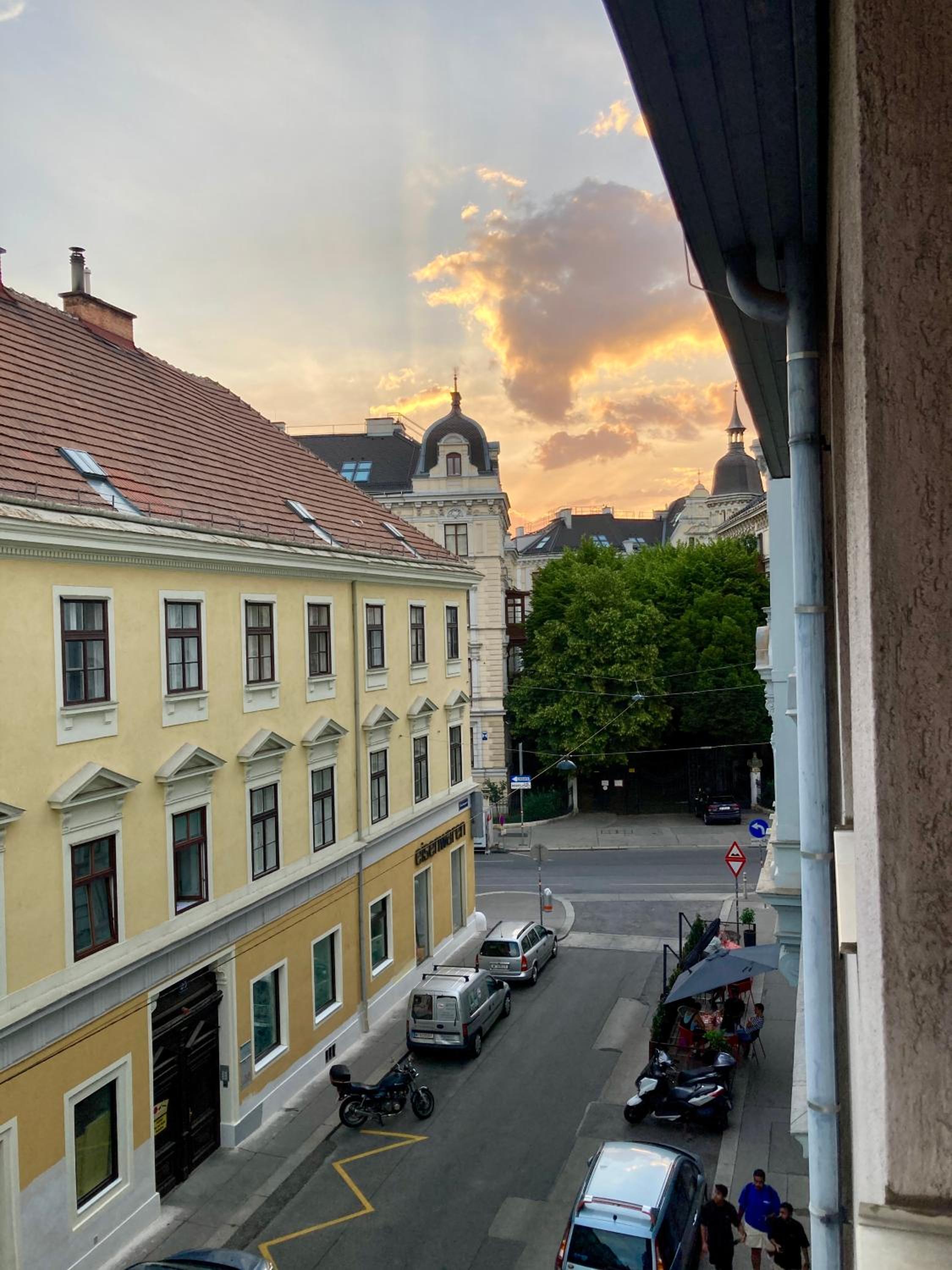 Apartment for 2 in Margareten
