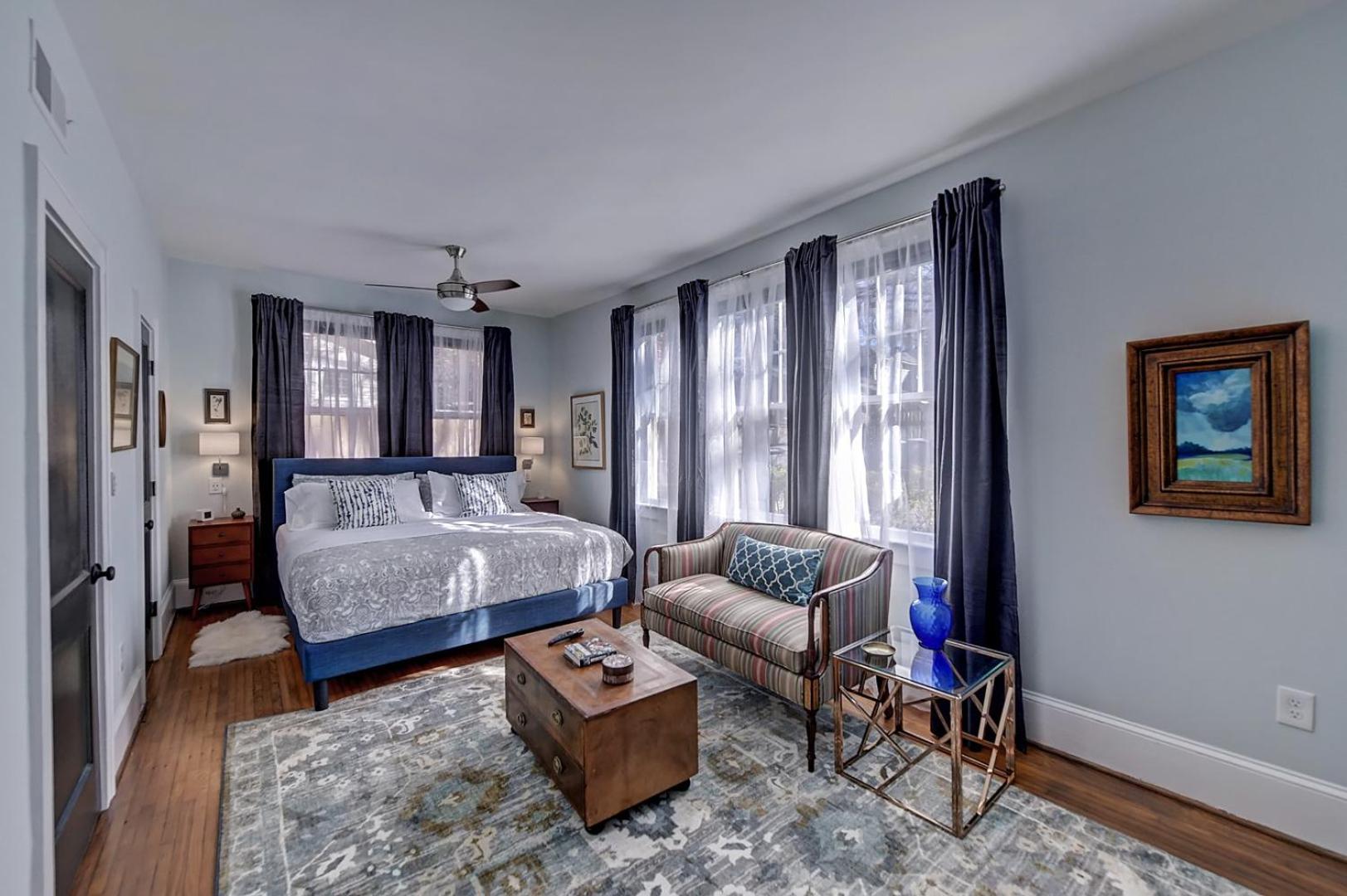 Charlotte Vacations - The Home Collection CLT: Lamar Avenue - Property Image 14
