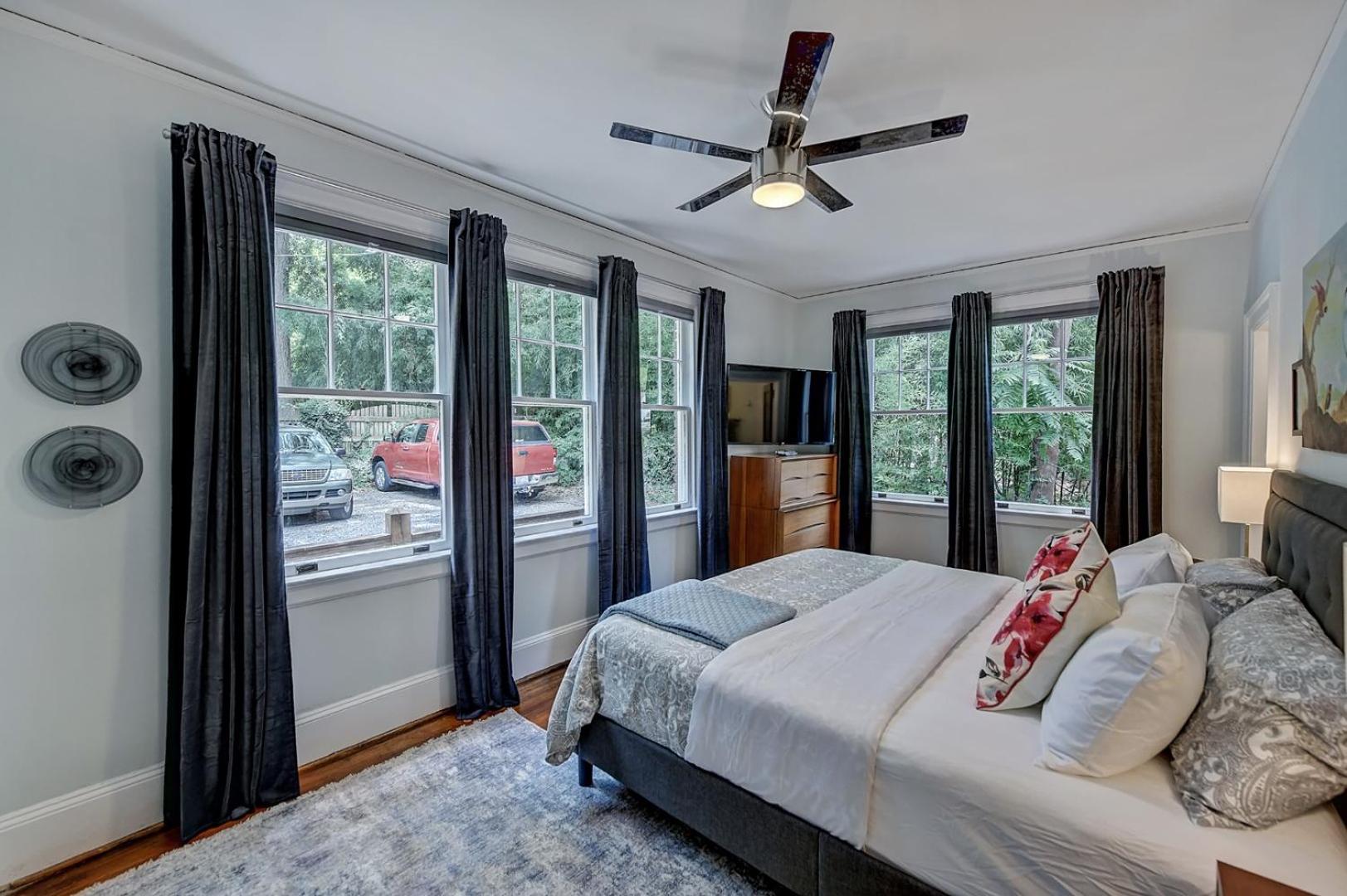 Charlotte Vacations - The Home Collection CLT: Lamar Avenue - Property Image 58