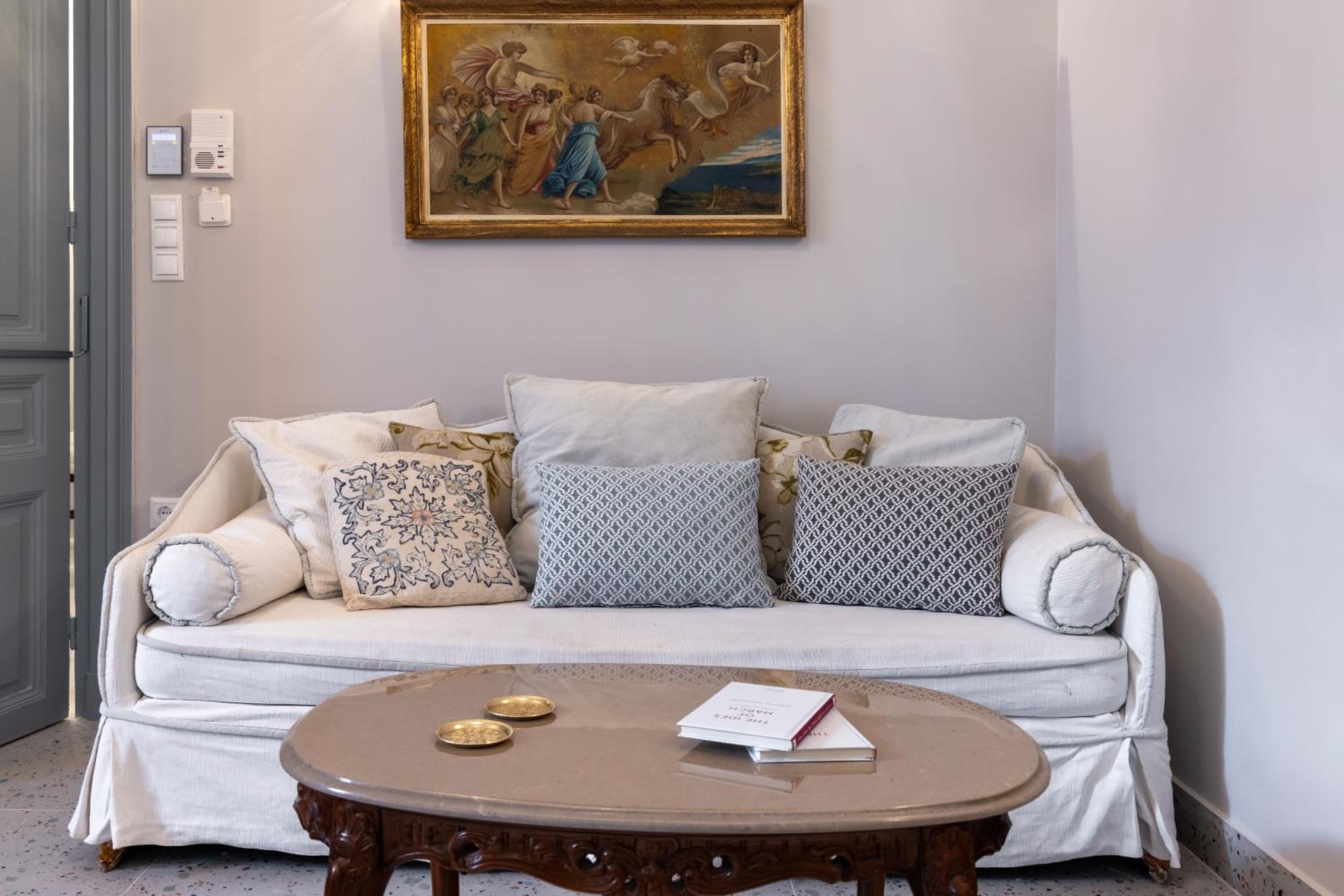 Athenian Vintage Apartments