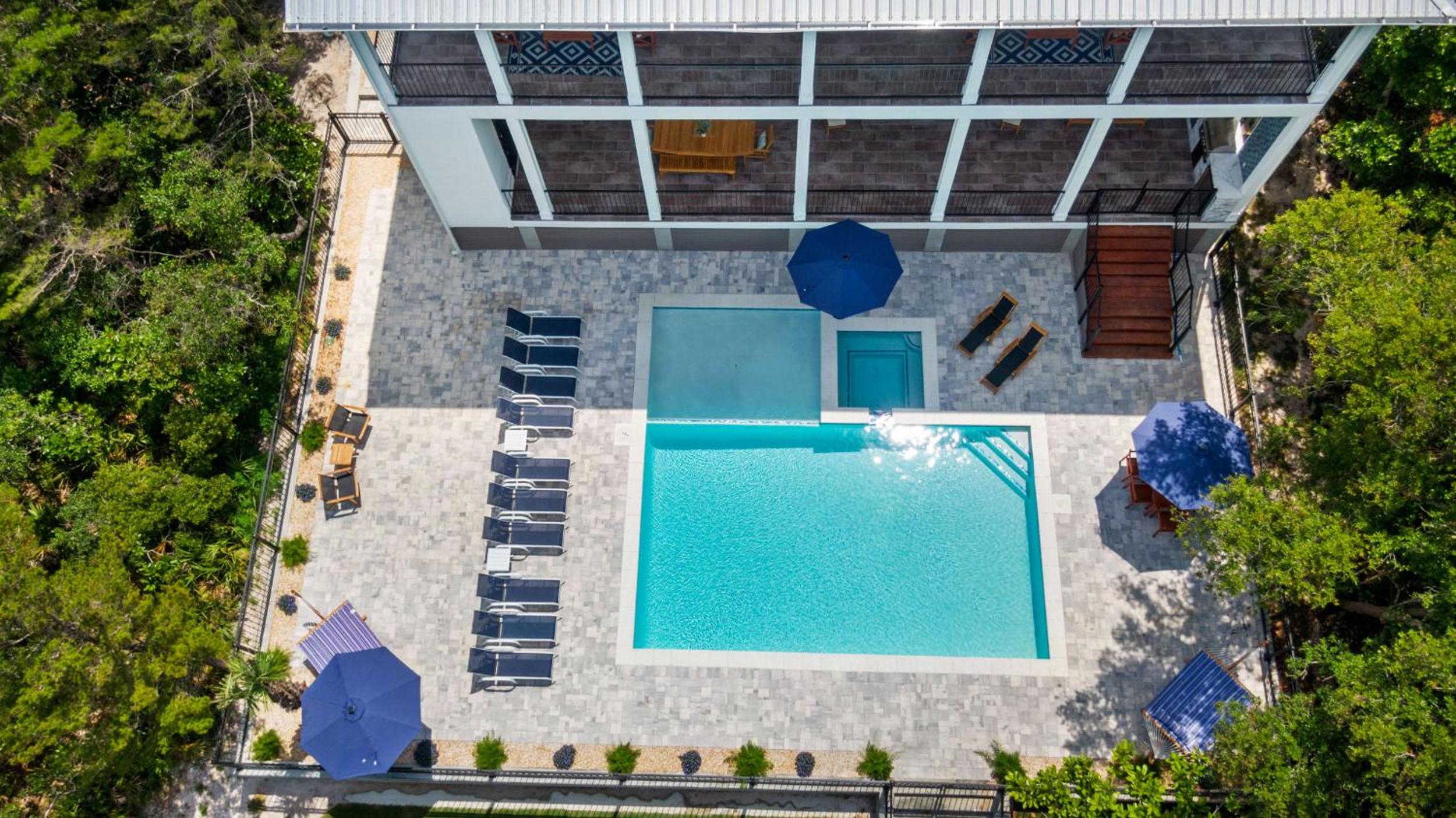 Private Pool Spa Golf Cart 2 Min to Private Beach view 3