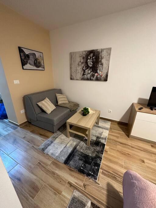 Apartment Fida1 view 3