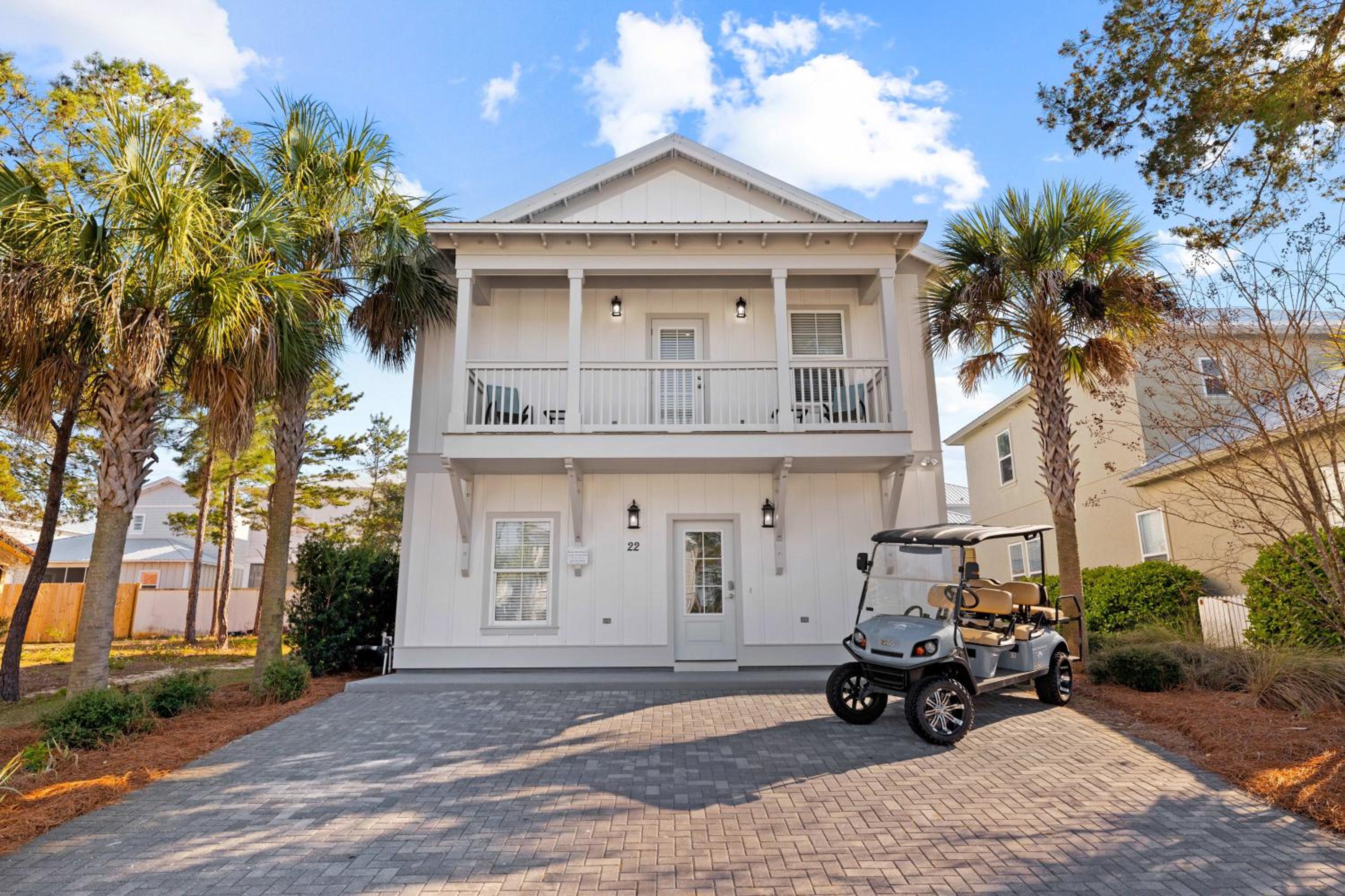 Private Pool Free 6 Seat Golf Cart 5 Min to Beach view 3