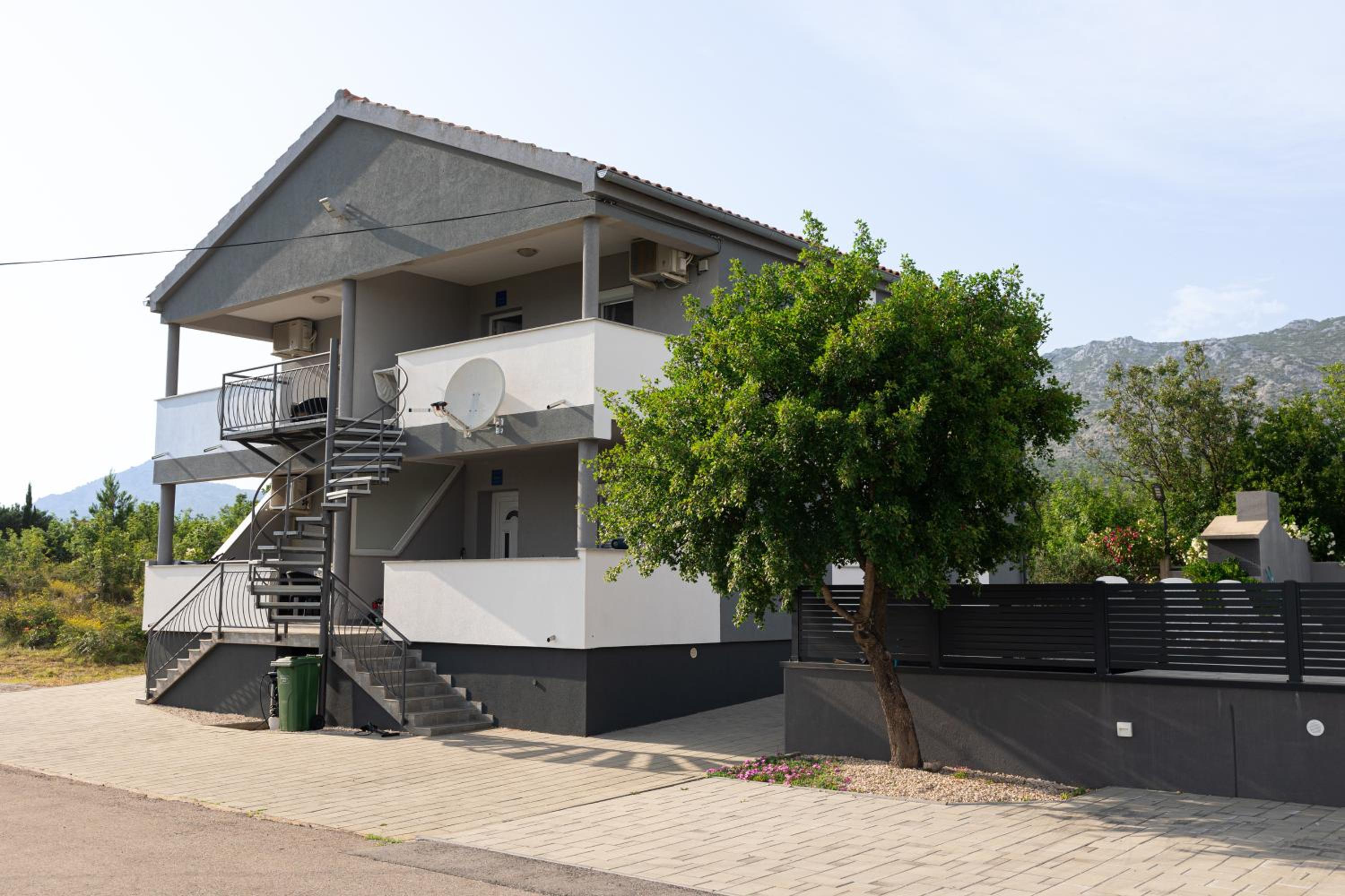 Apartments Zanic with private swimming pool and sea view view 3