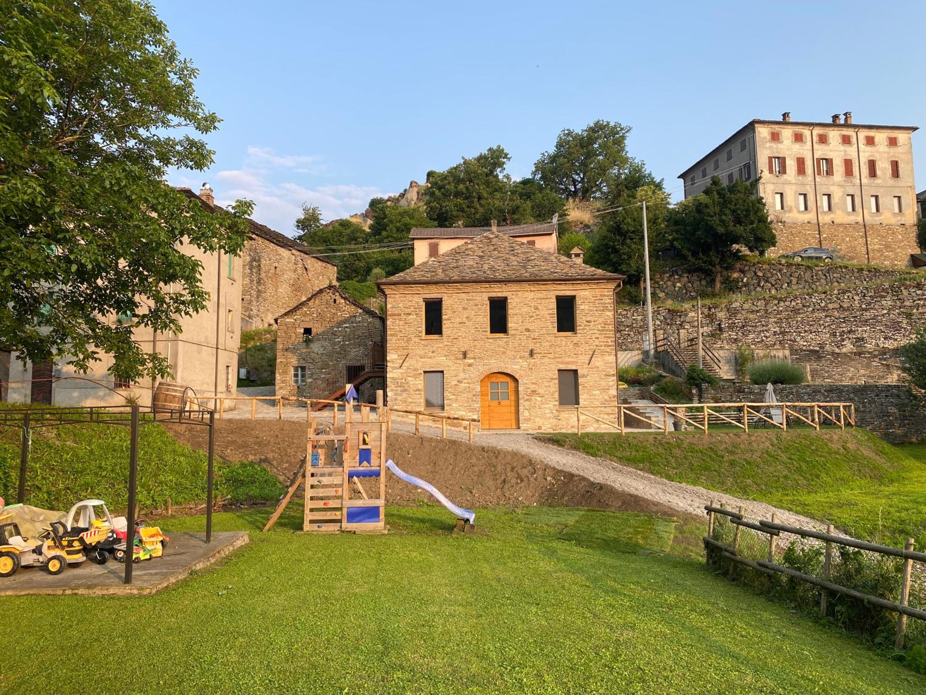 Photo 16