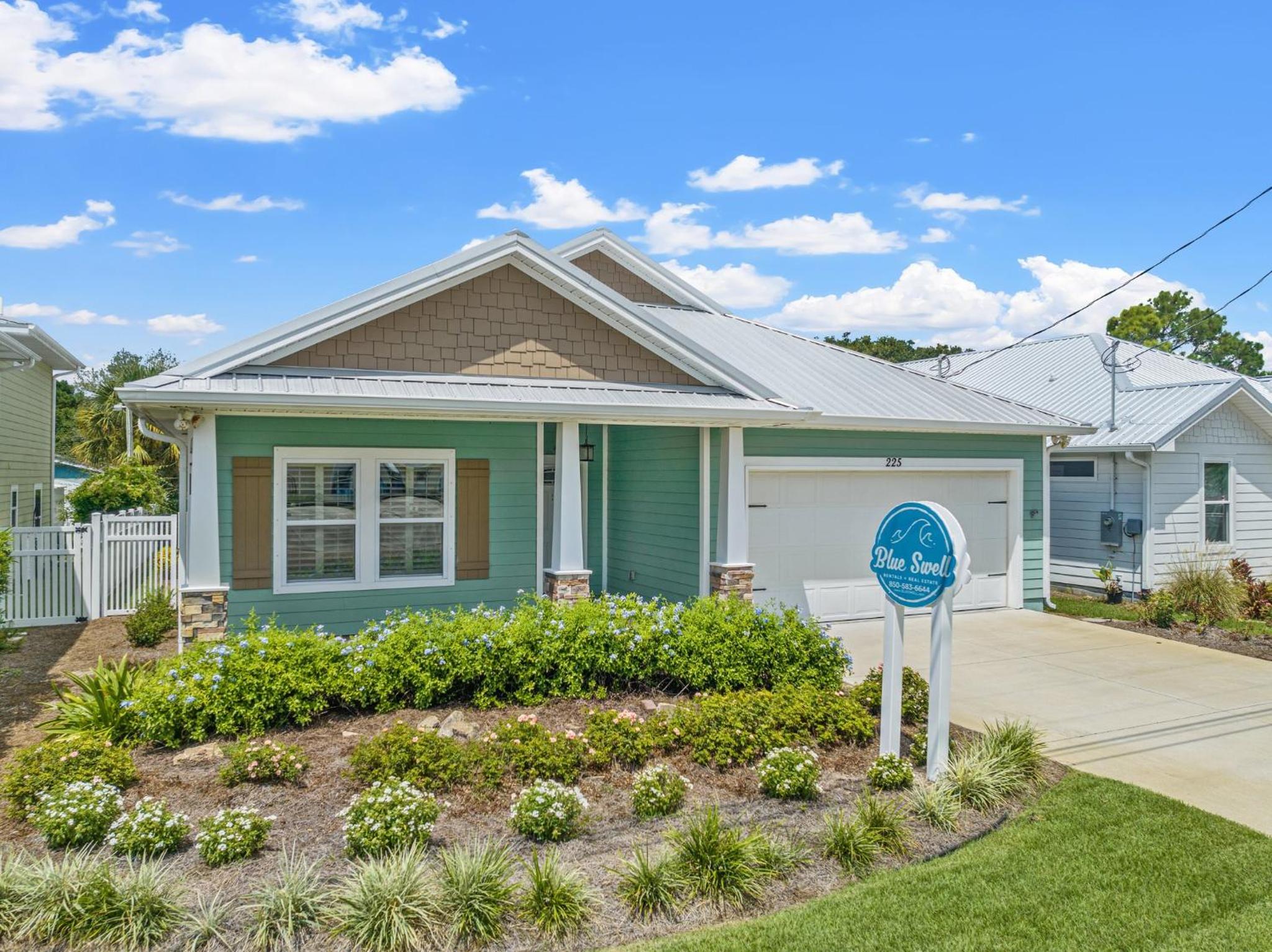 Hotel 225 Rose Lane - Rosie by the Sea - Image 1