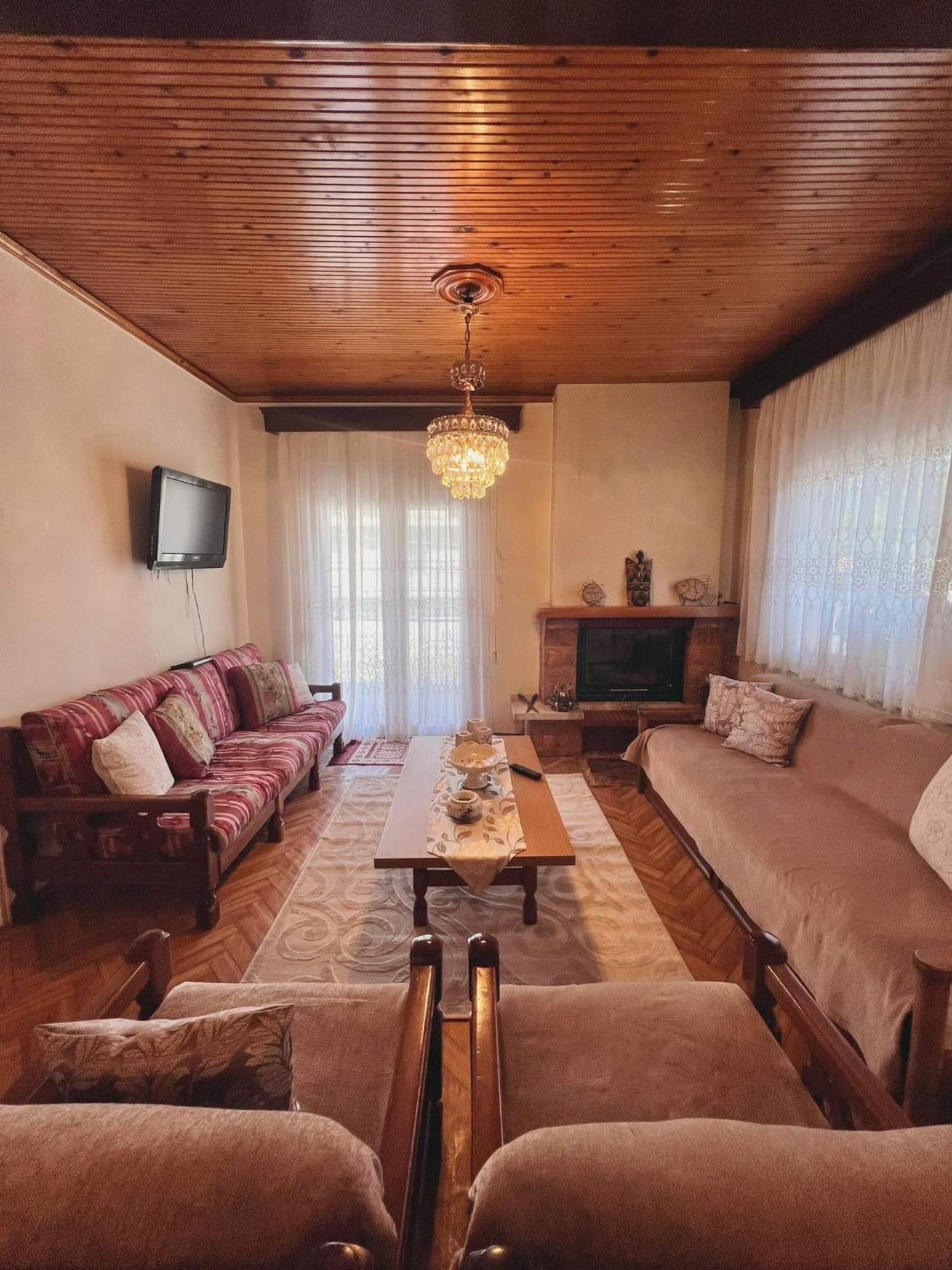 Orfanihouse