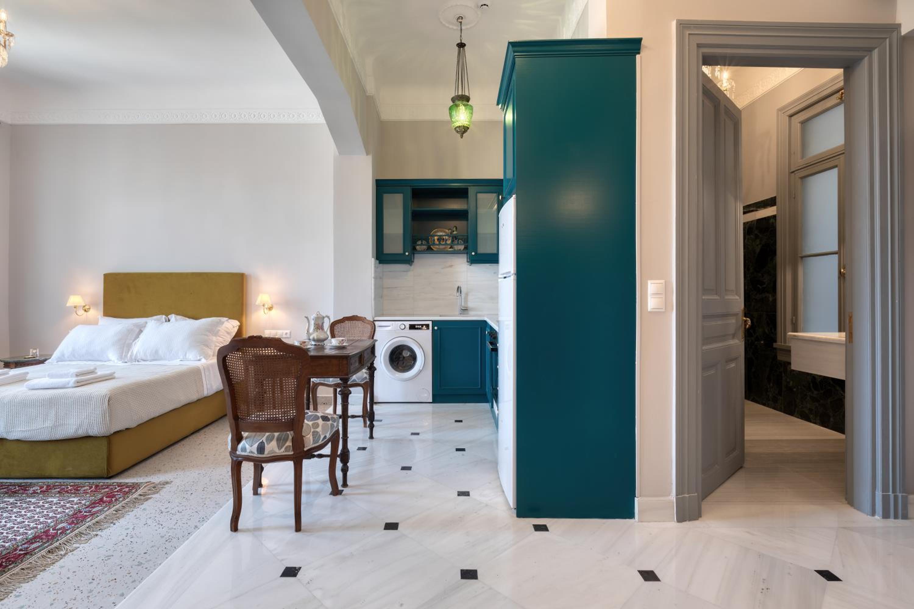Athenian Vintage Apartments