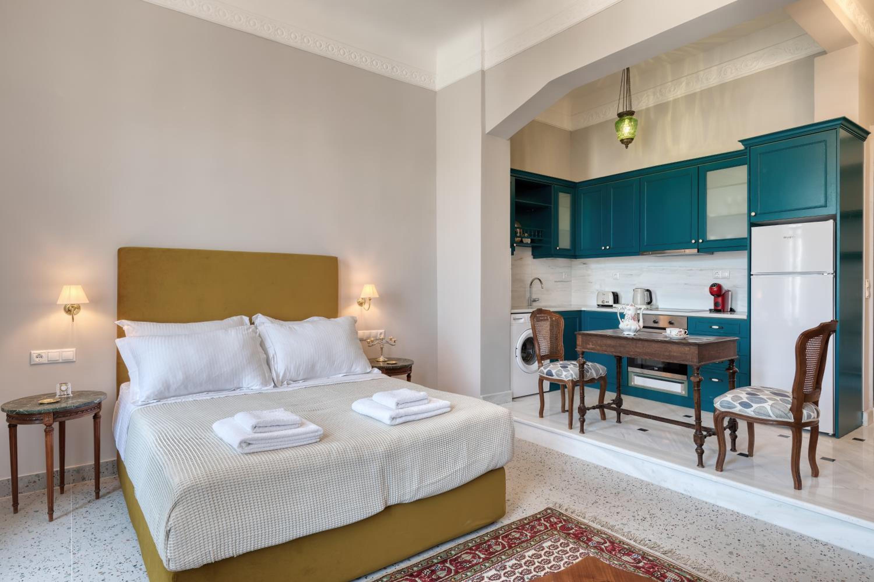 Athenian Vintage Apartments