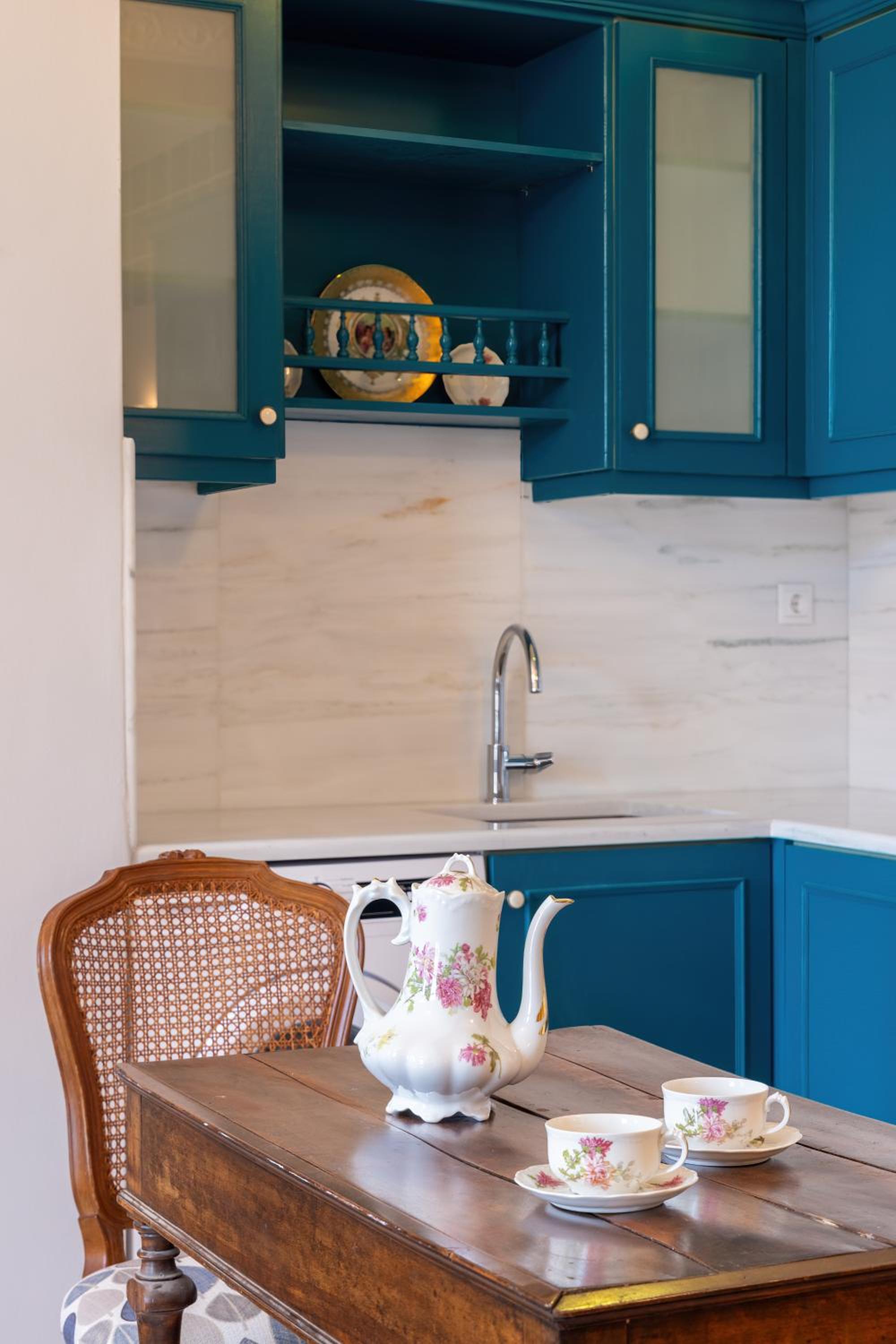 Athenian Vintage Apartments