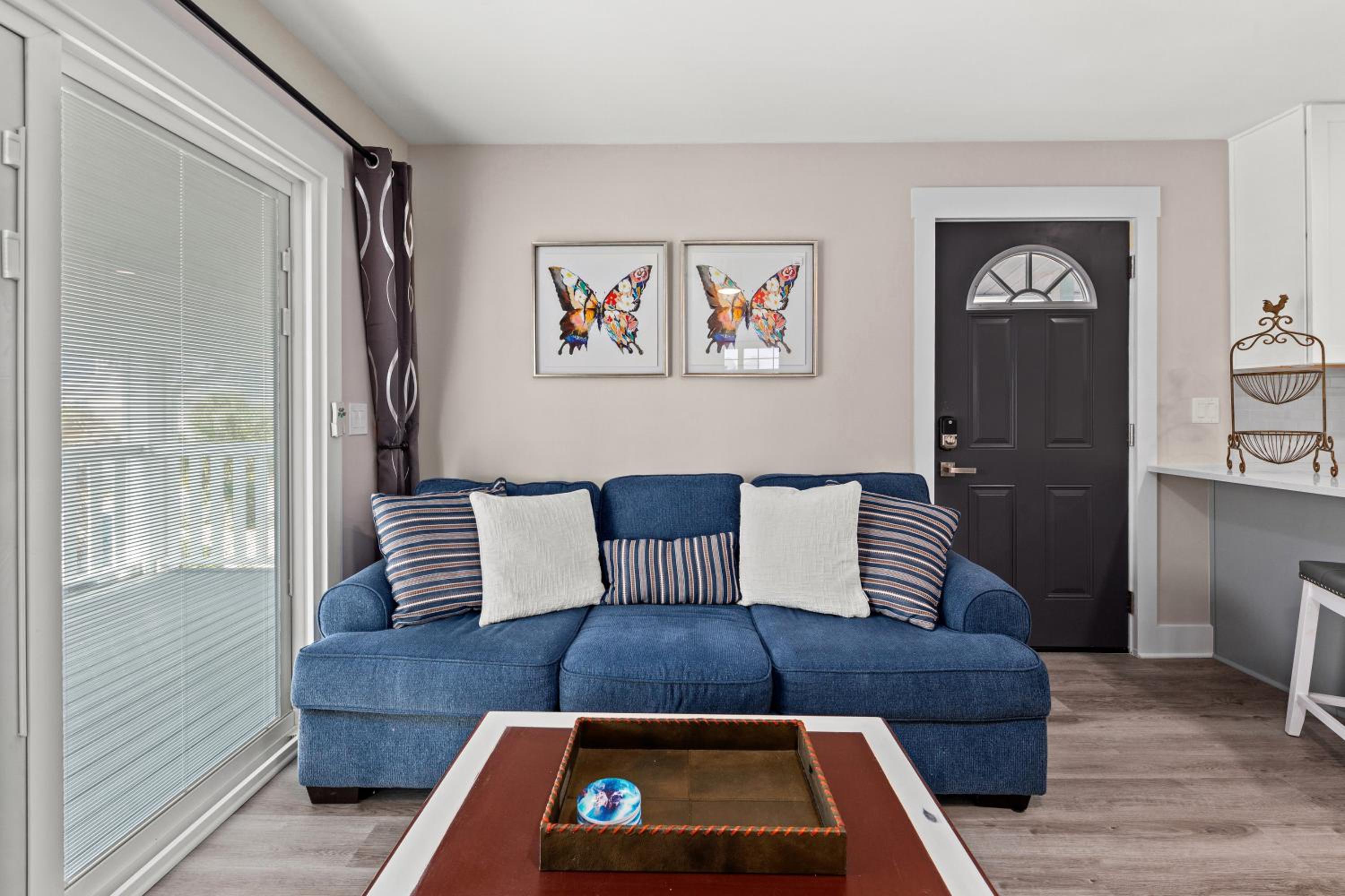 Welcome to Dolphin Fun B, BRAND NEW Duplex Walk to the Beach view 4